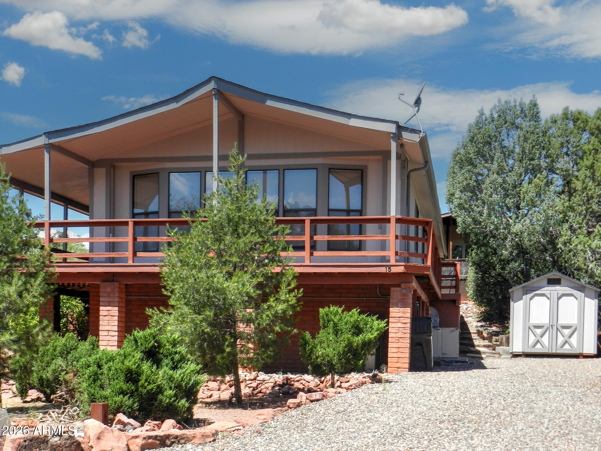 15 GREY MOUNTAIN Drive