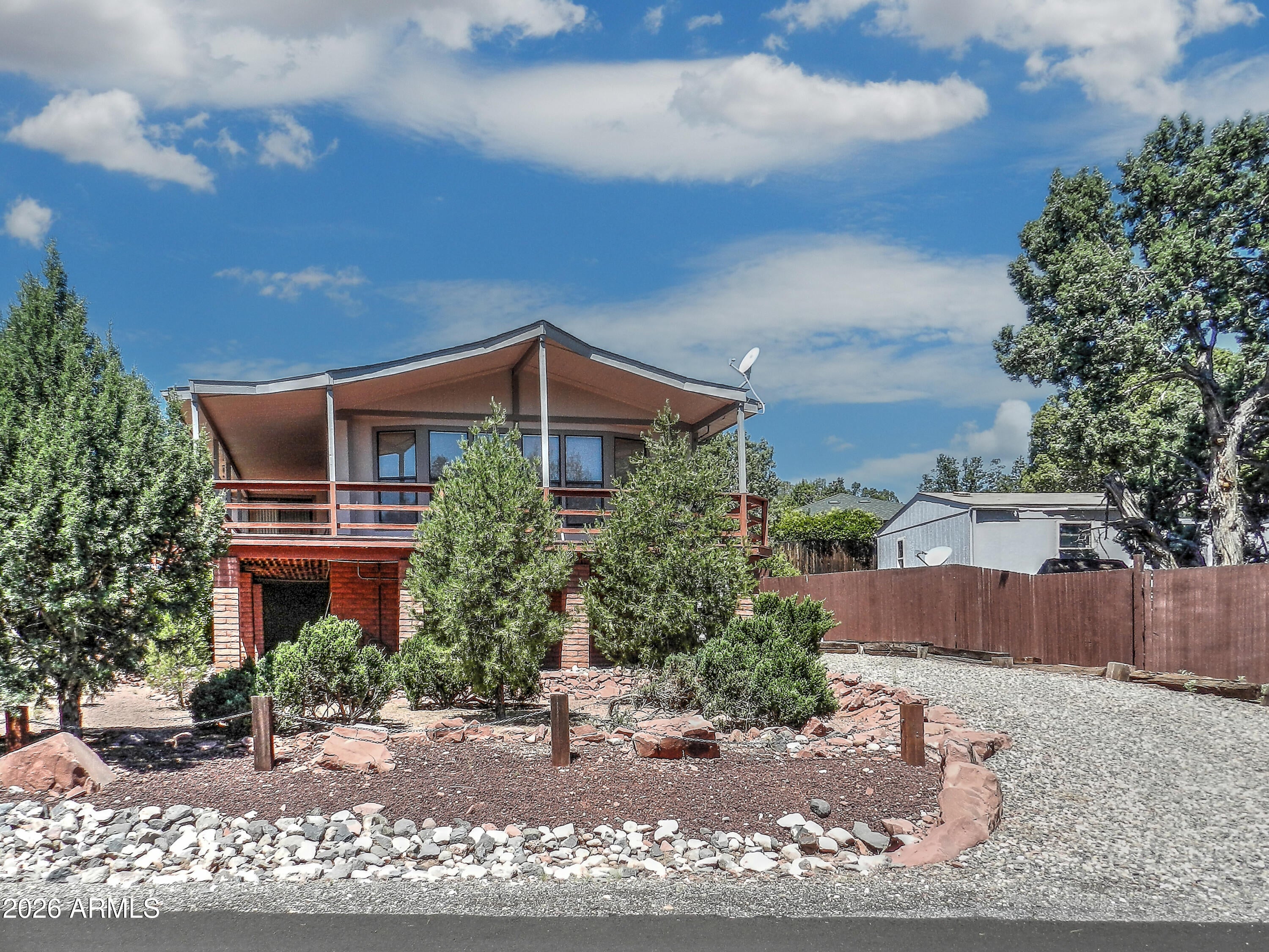 15 GREY MOUNTAIN Drive