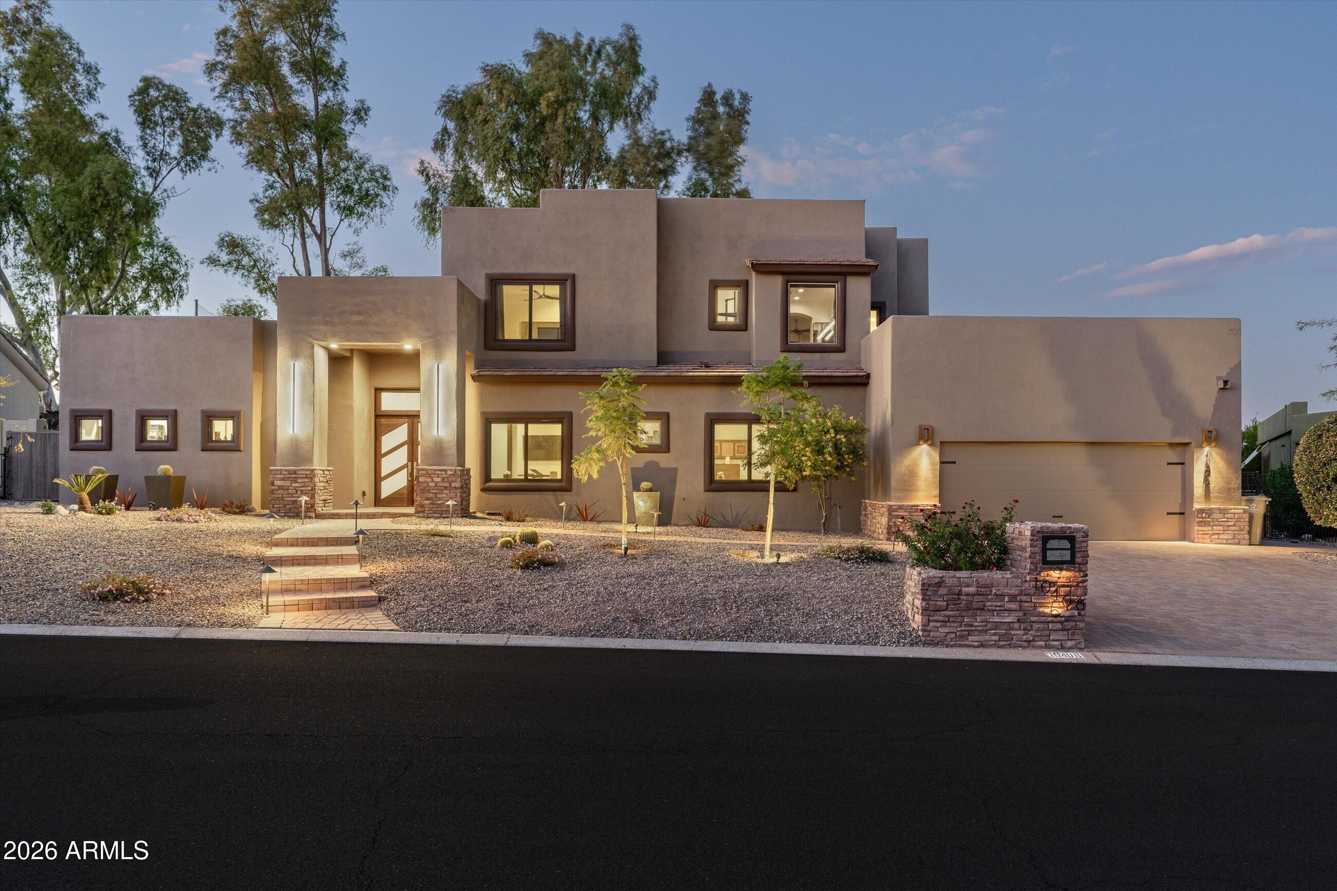 10406 N DEMARET Drive