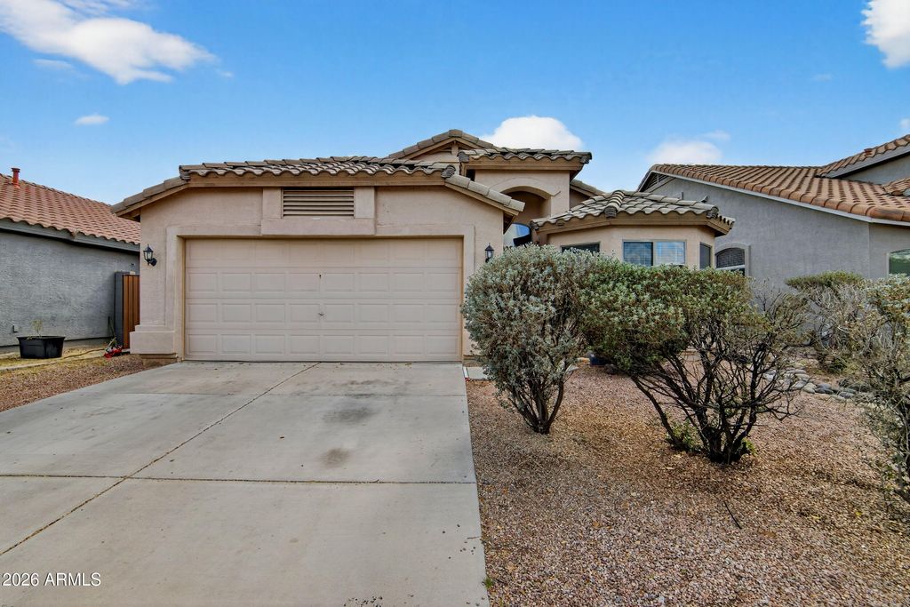 Photo of 515 W Love Road, San Tan Valley, AZ 85143 (MLS # 6985293)