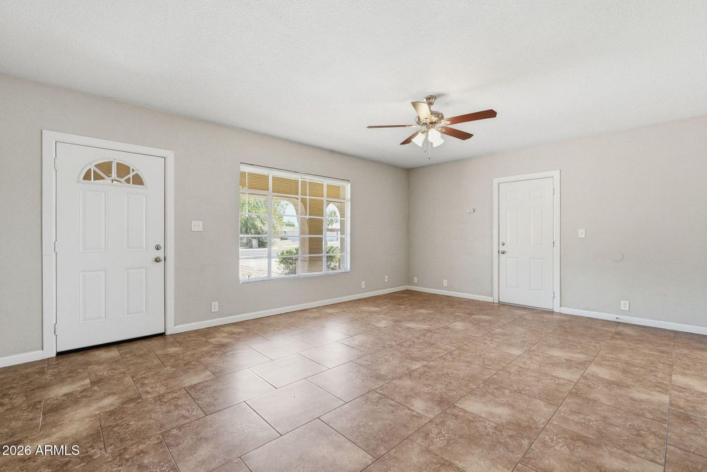 Photo of 2301 W San Miguel Avenue, Phoenix, AZ 85015 (MLS # 7052752)