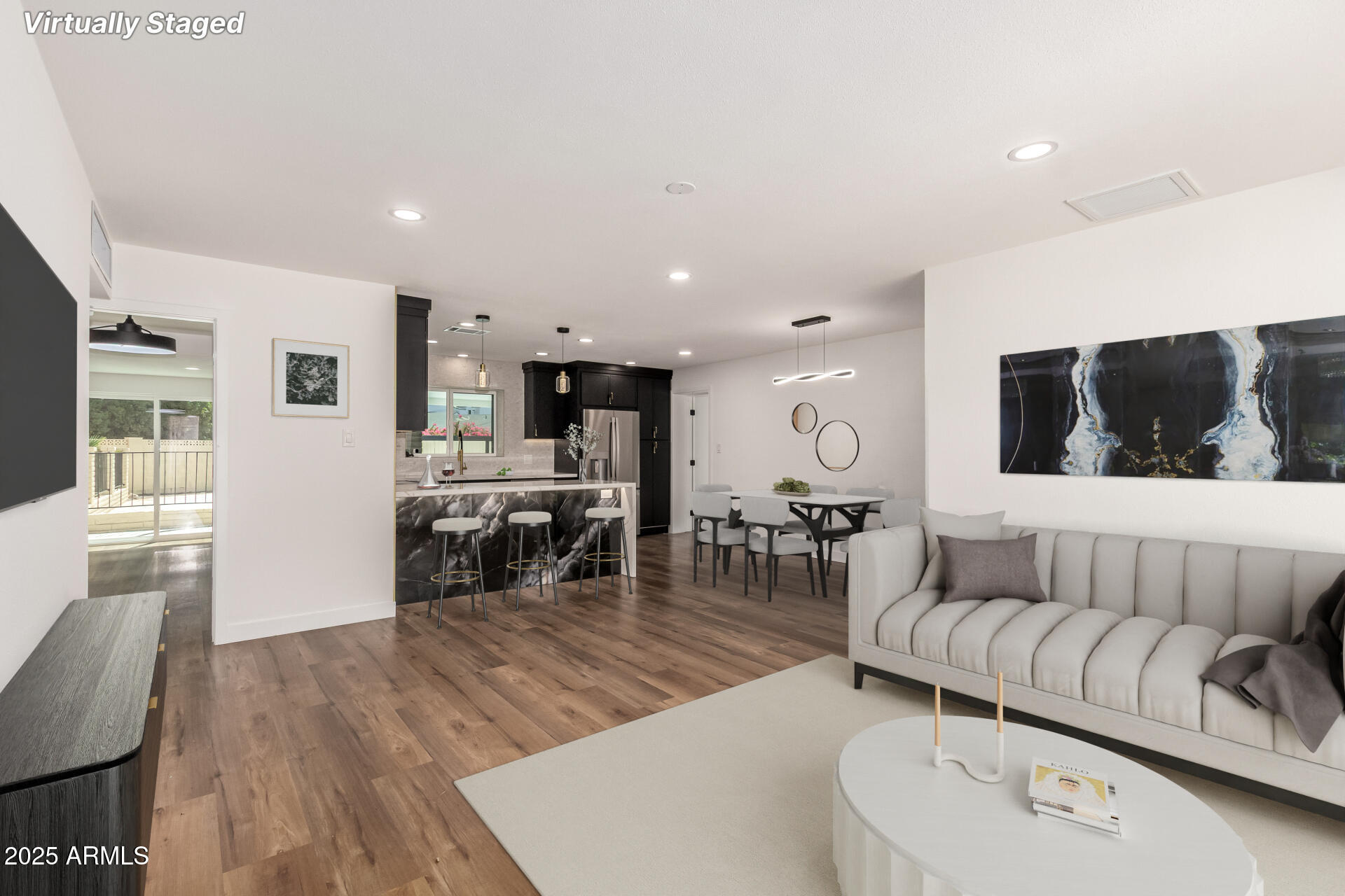 3707 E AMELIA Avenue