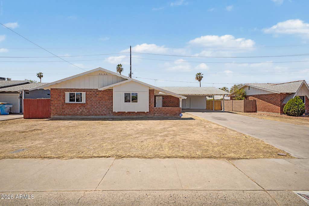 Photo of 4031 W Claremont Street, Phoenix, AZ 85019 (MLS # 7053337)