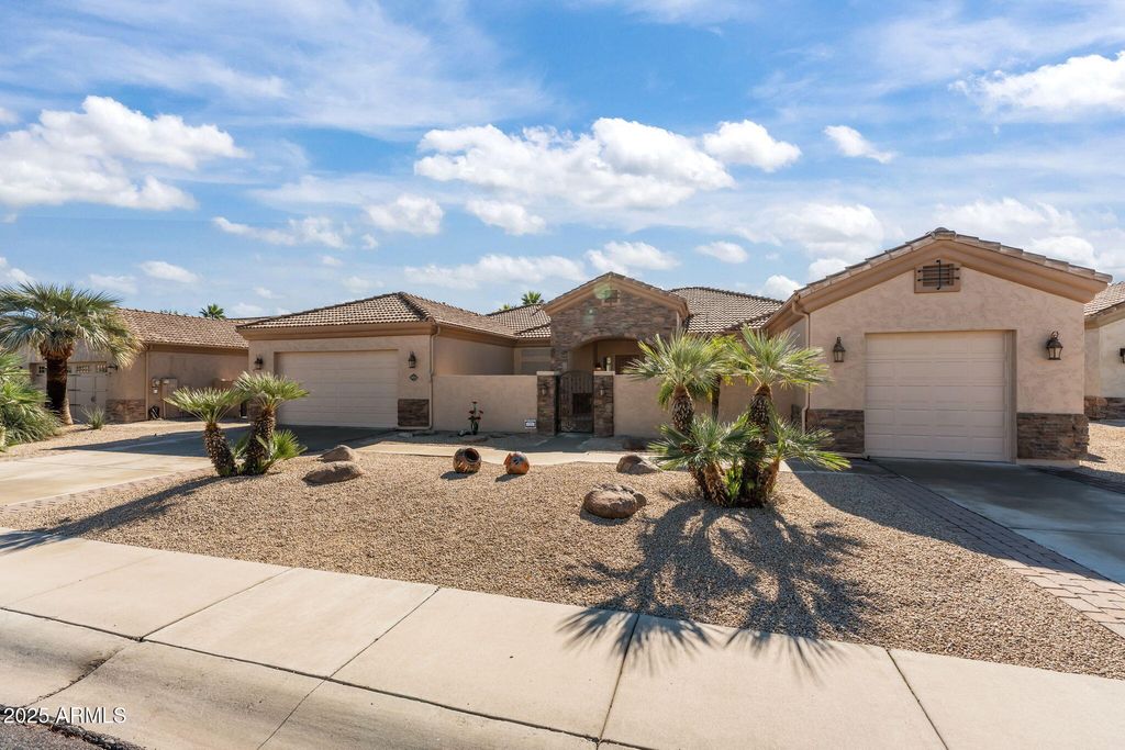 Photo of 14733 W Carbine Court, Sun City West, AZ 85375 (MLS # 6952224)