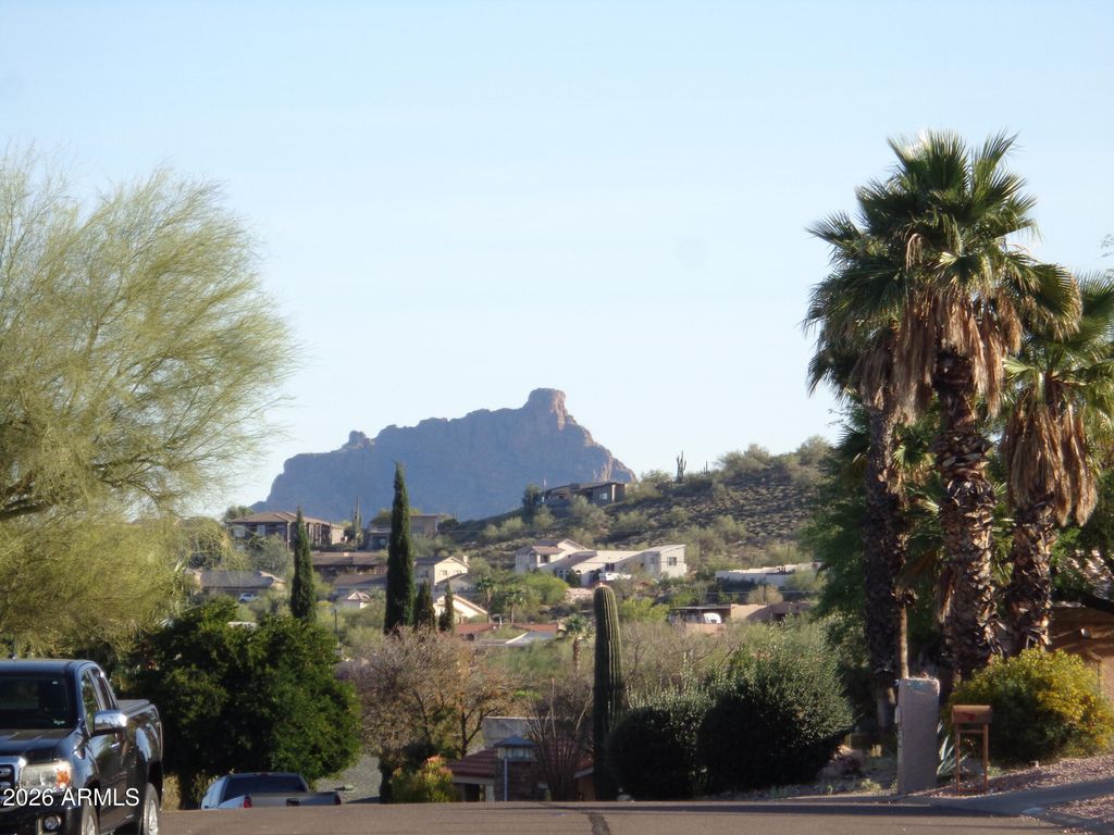 Photo of 17320 E La Pasada Drive #3, Fountain Hills, AZ 85268 (MLS # 6999817)
