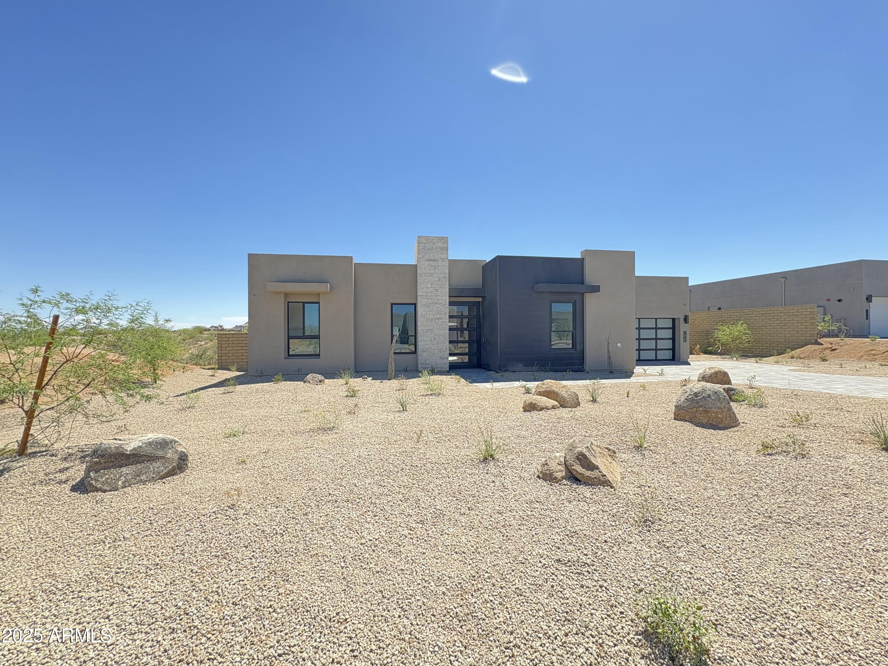 12869 E HARPER Drive