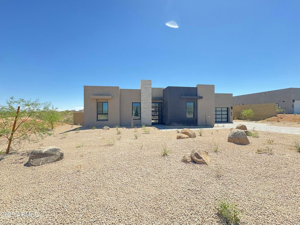 Photo of 12869 E Harper Drive, Scottsdale, AZ 85255 (MLS # 6908059)