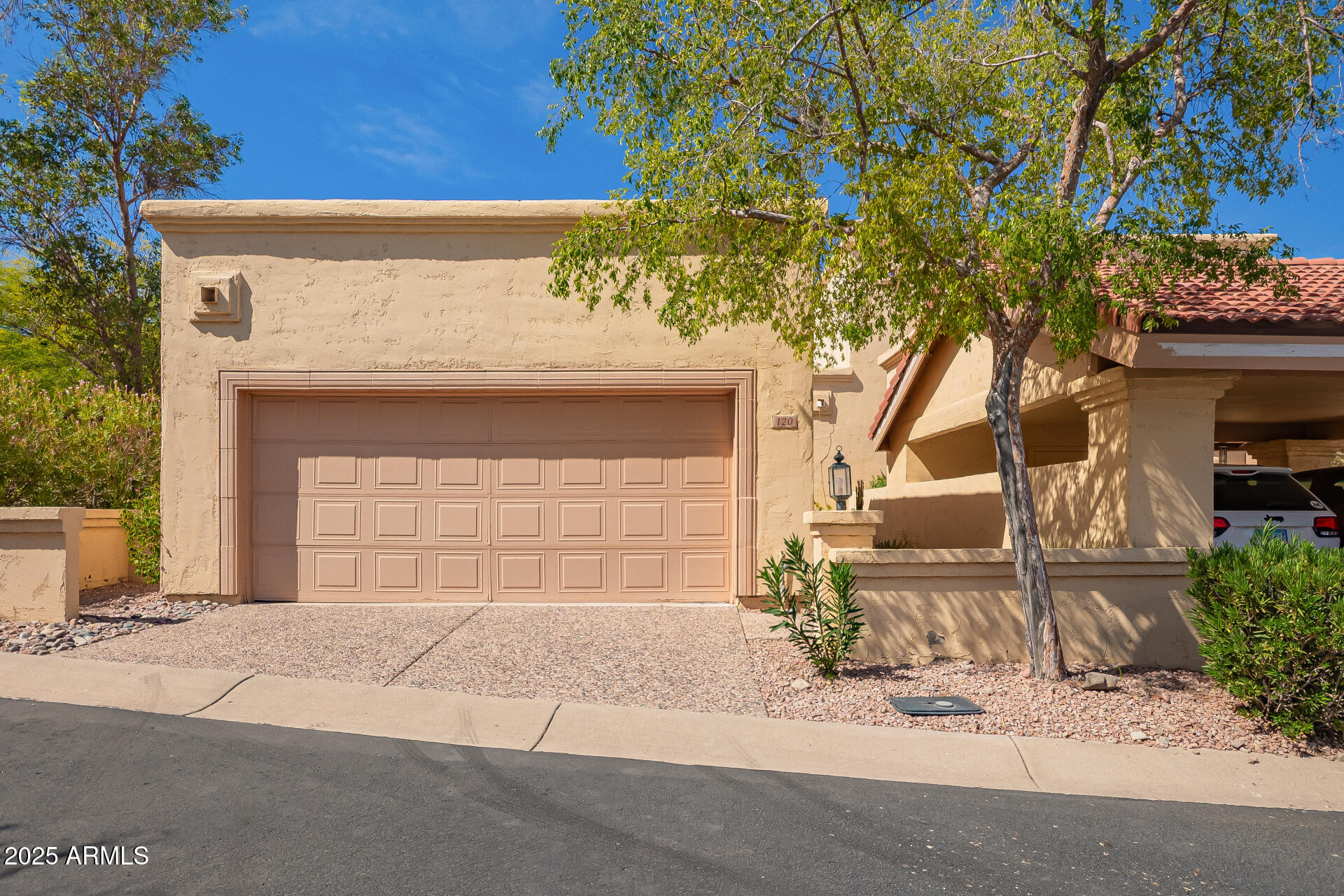 16724 E GUNSIGHT Drive 120