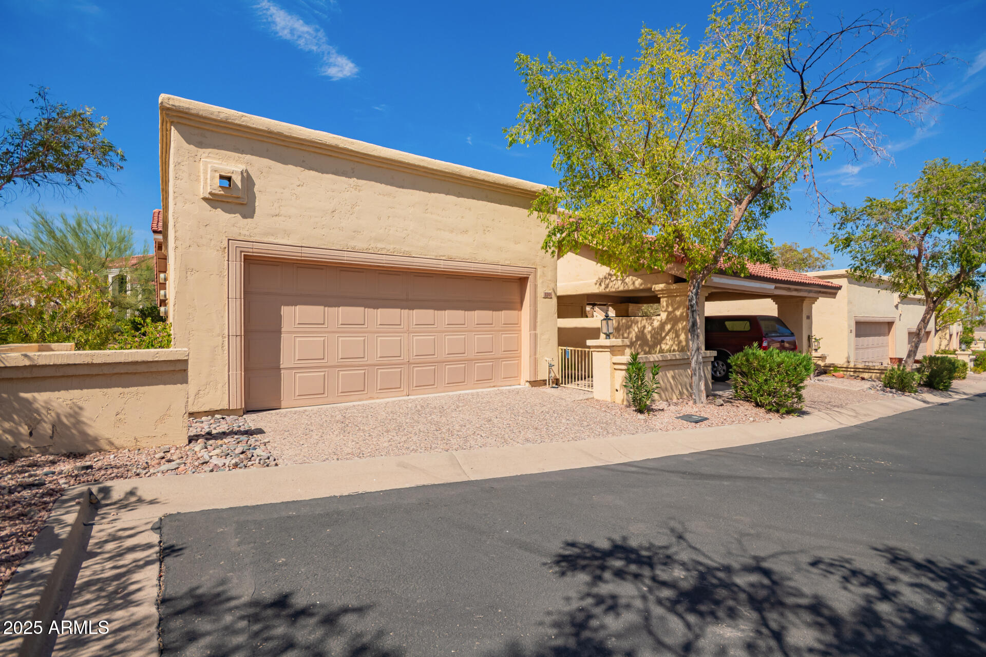 16724 E GUNSIGHT Drive 120
