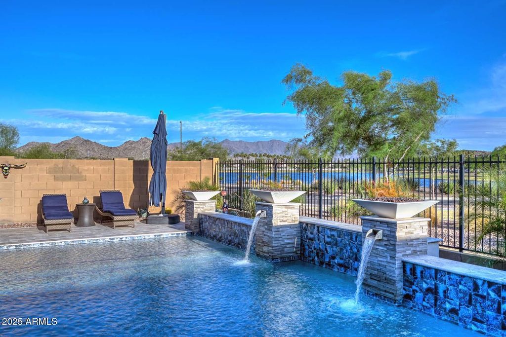 Photo of 18233 W Hope Drive, Goodyear, AZ 85338 (MLS # 6920182)