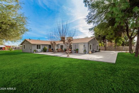 A home in Waddell