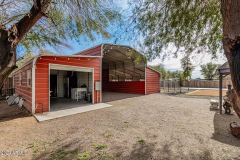 A home in Waddell