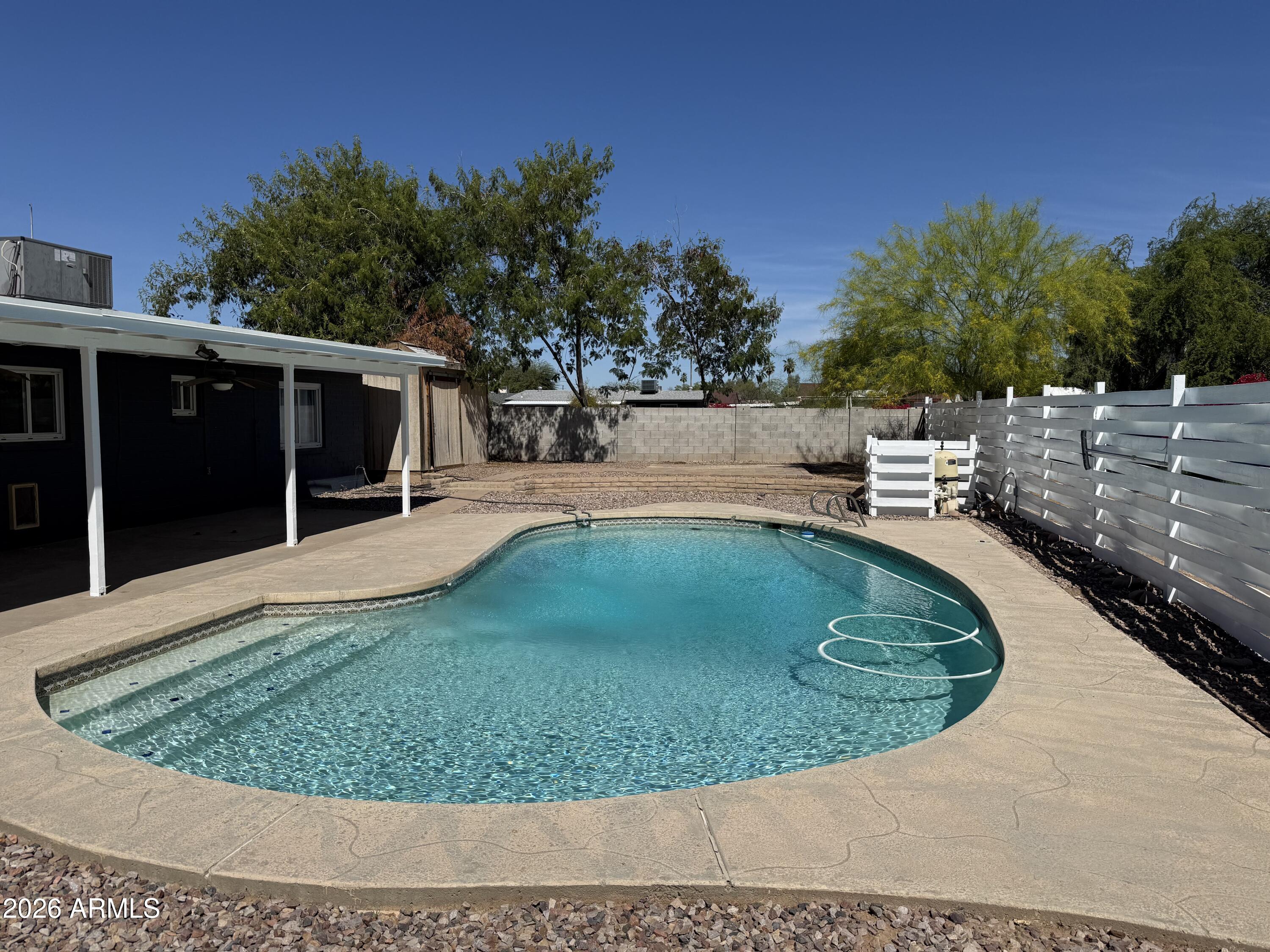 1409 N OLEANDER Street