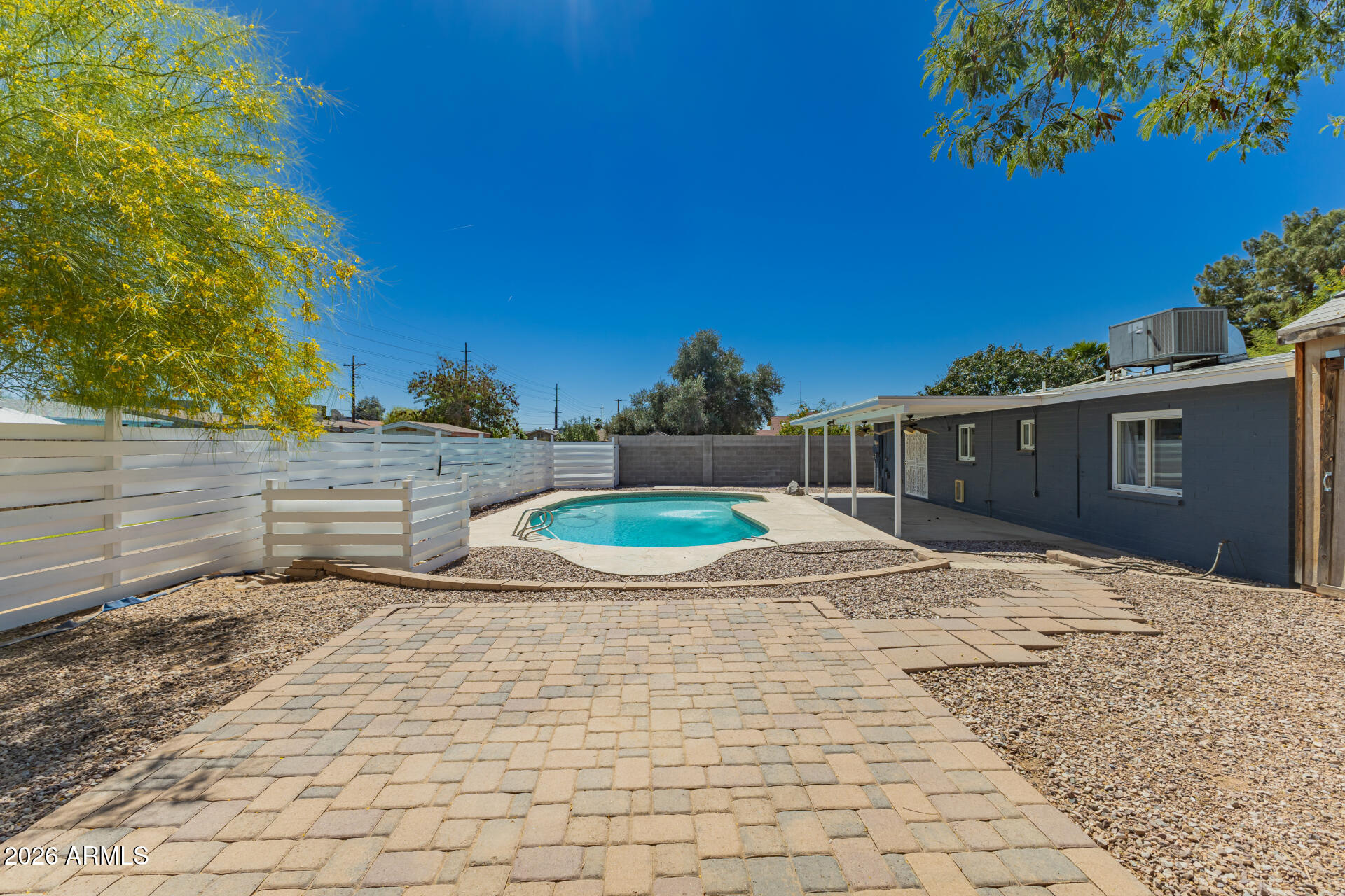 1409 N OLEANDER Street