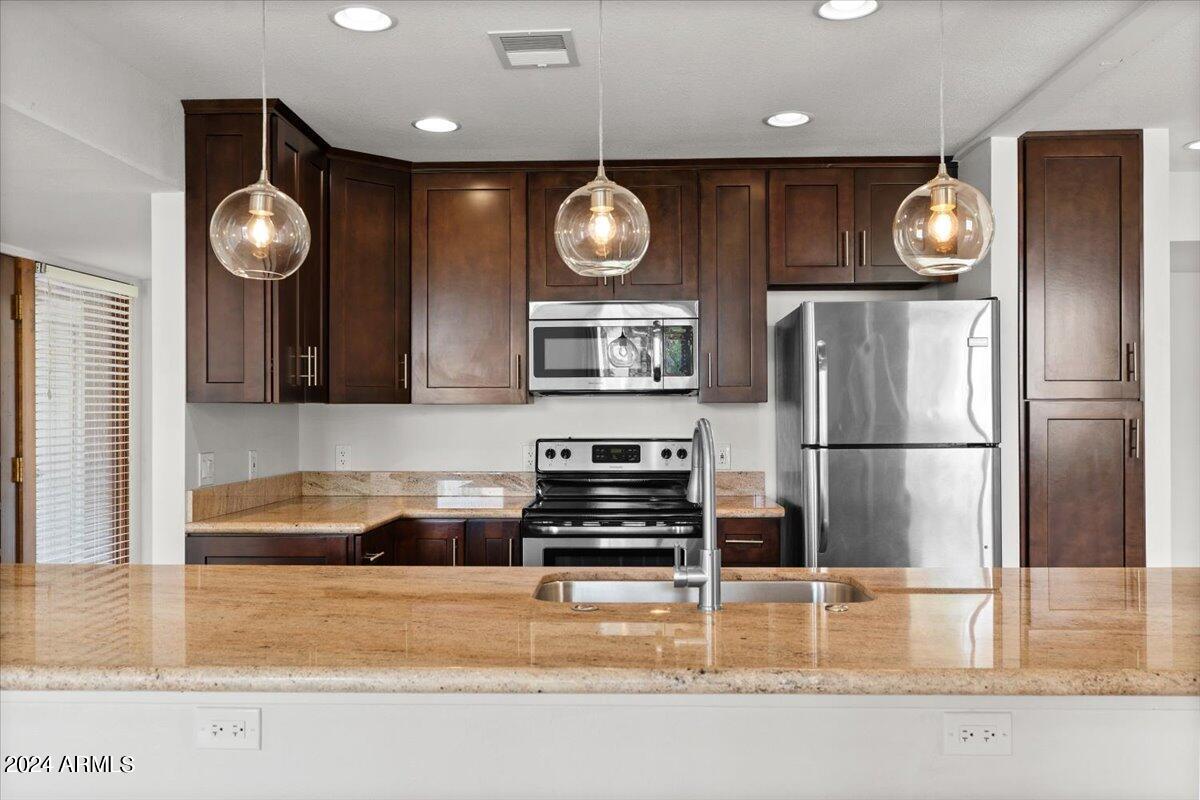 7401 N SCOTTSDALE Road 2