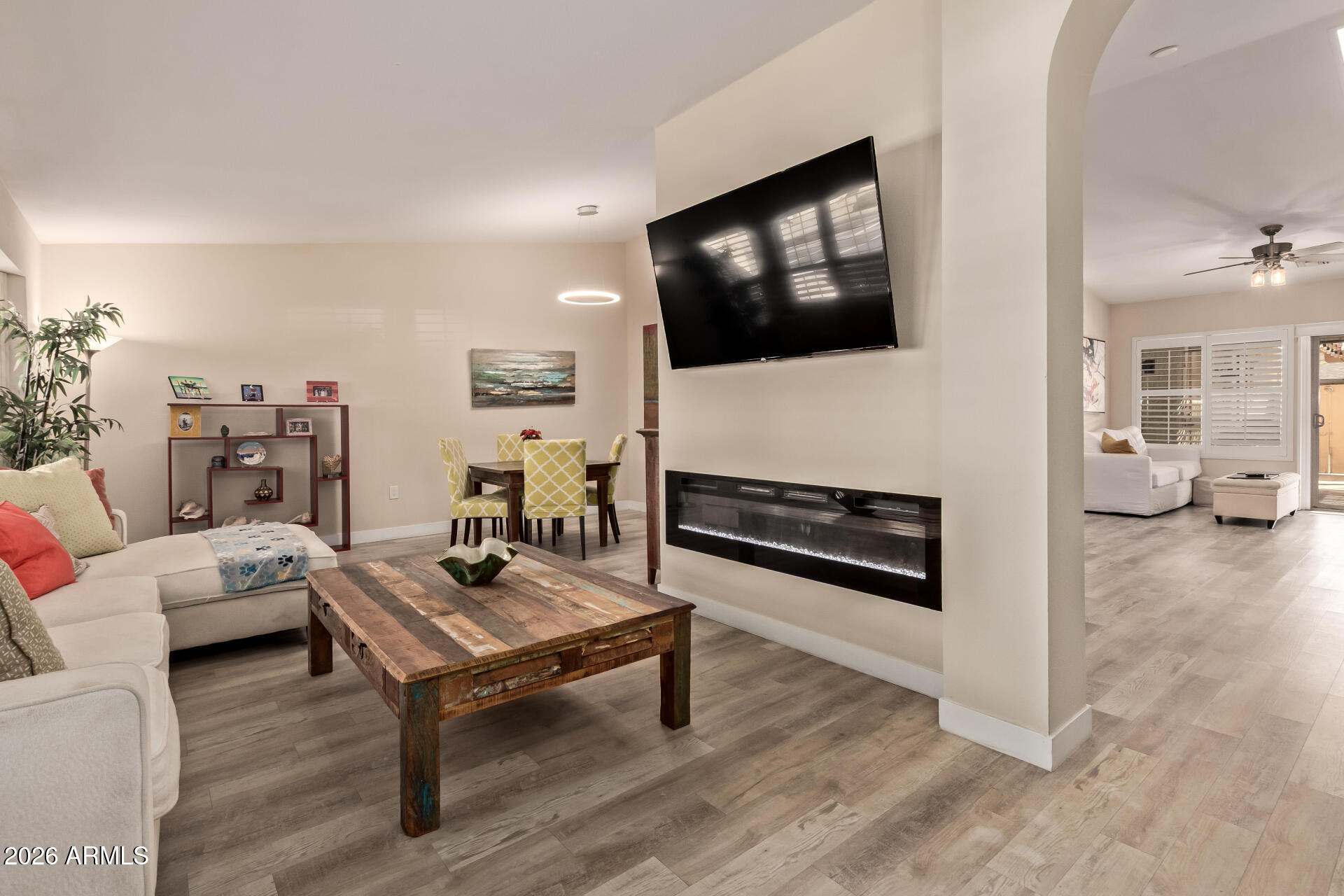 13749 W MEEKER Boulevard