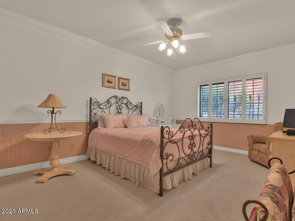 CAMELBACK CANYON - Residential