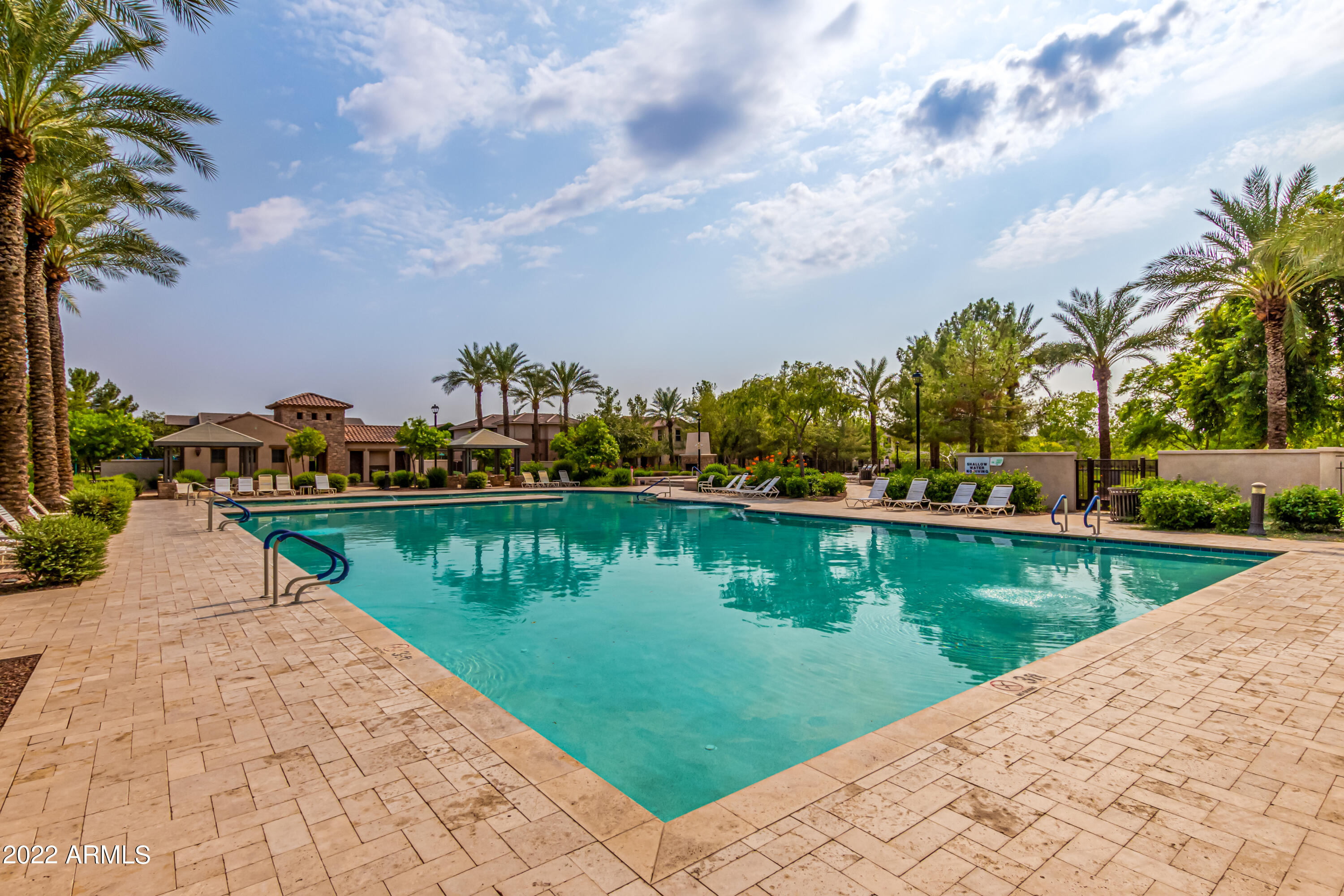3647 E HORACE Drive