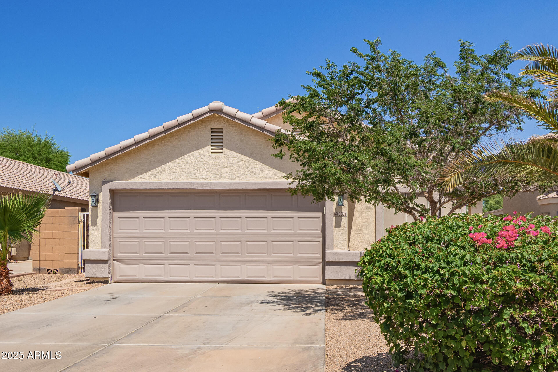 3821 N 125TH Drive