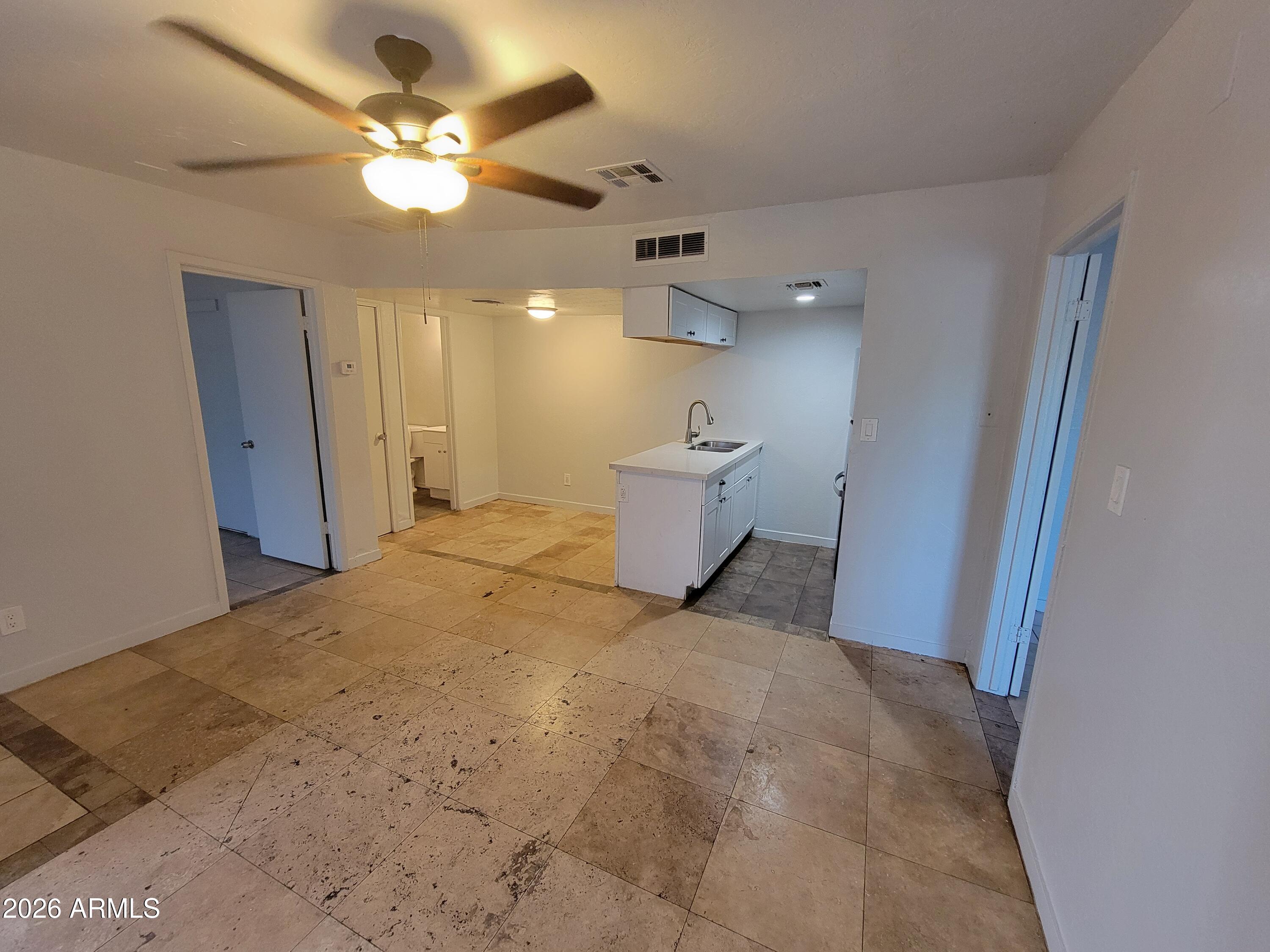 EL RETIRO BLK 1 2 - Residential Income