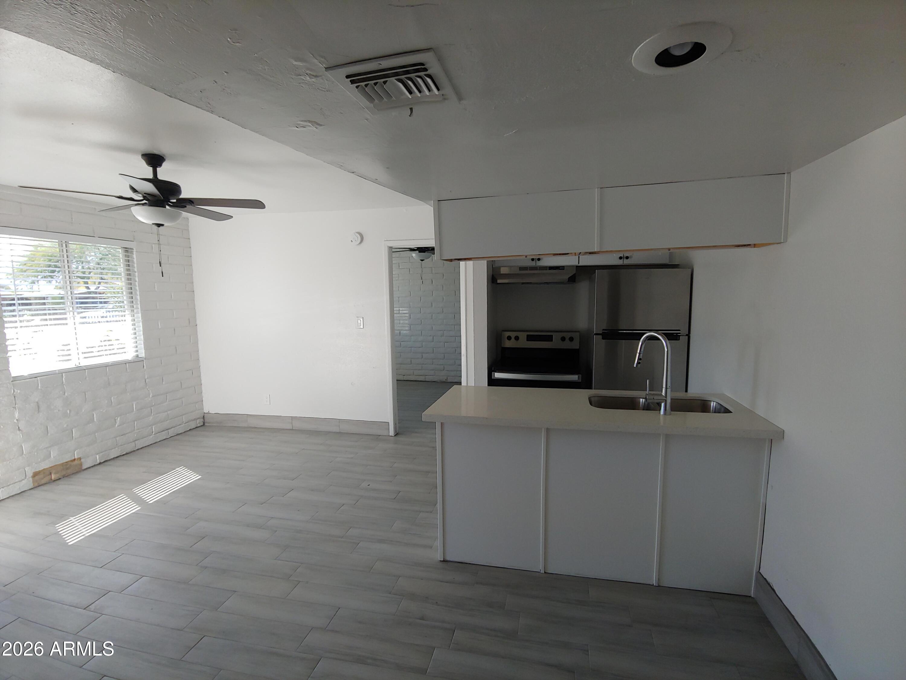 EL RETIRO BLK 1 2 - Residential Income