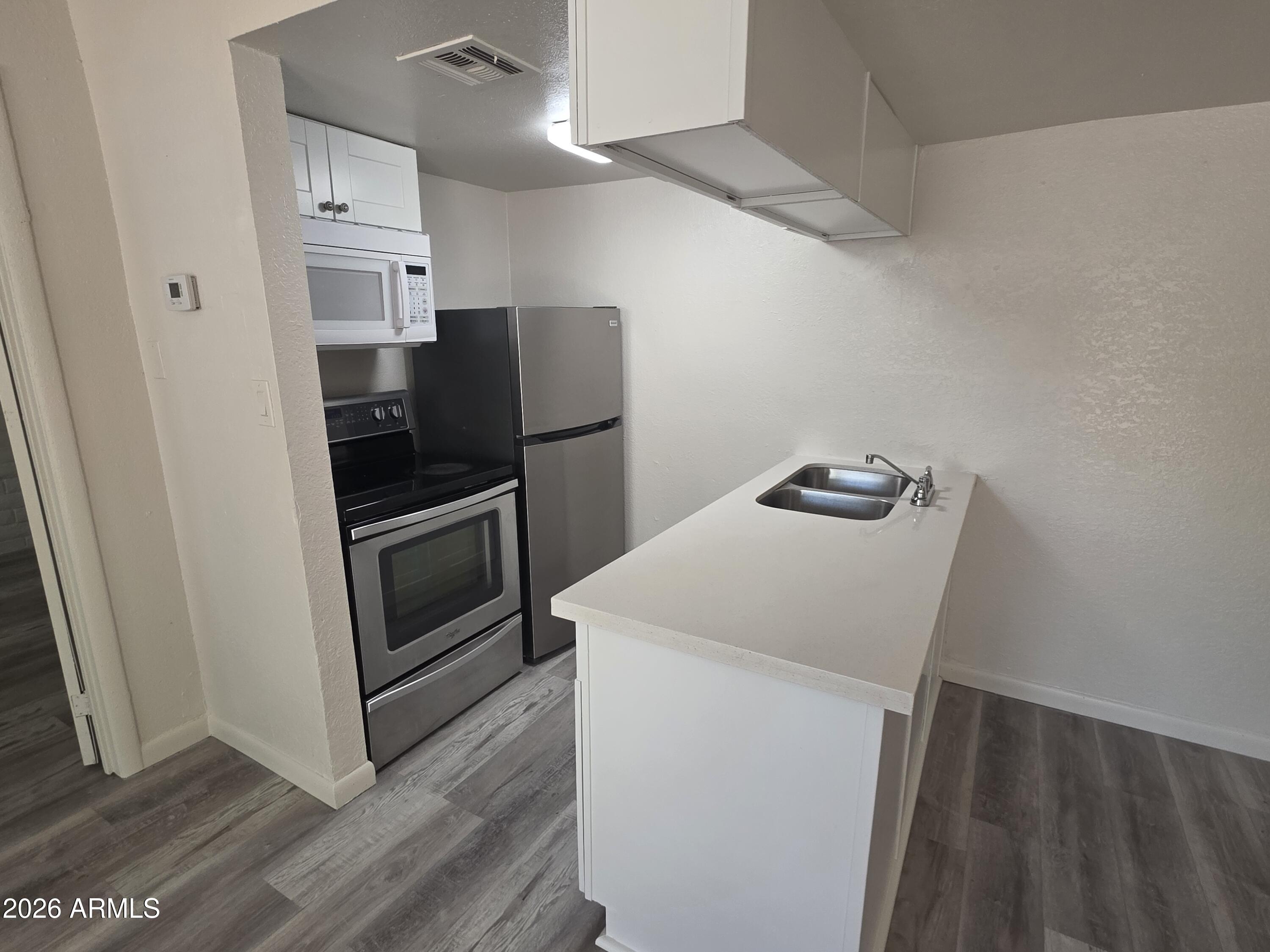 EL RETIRO BLK 1 2 - Residential Income