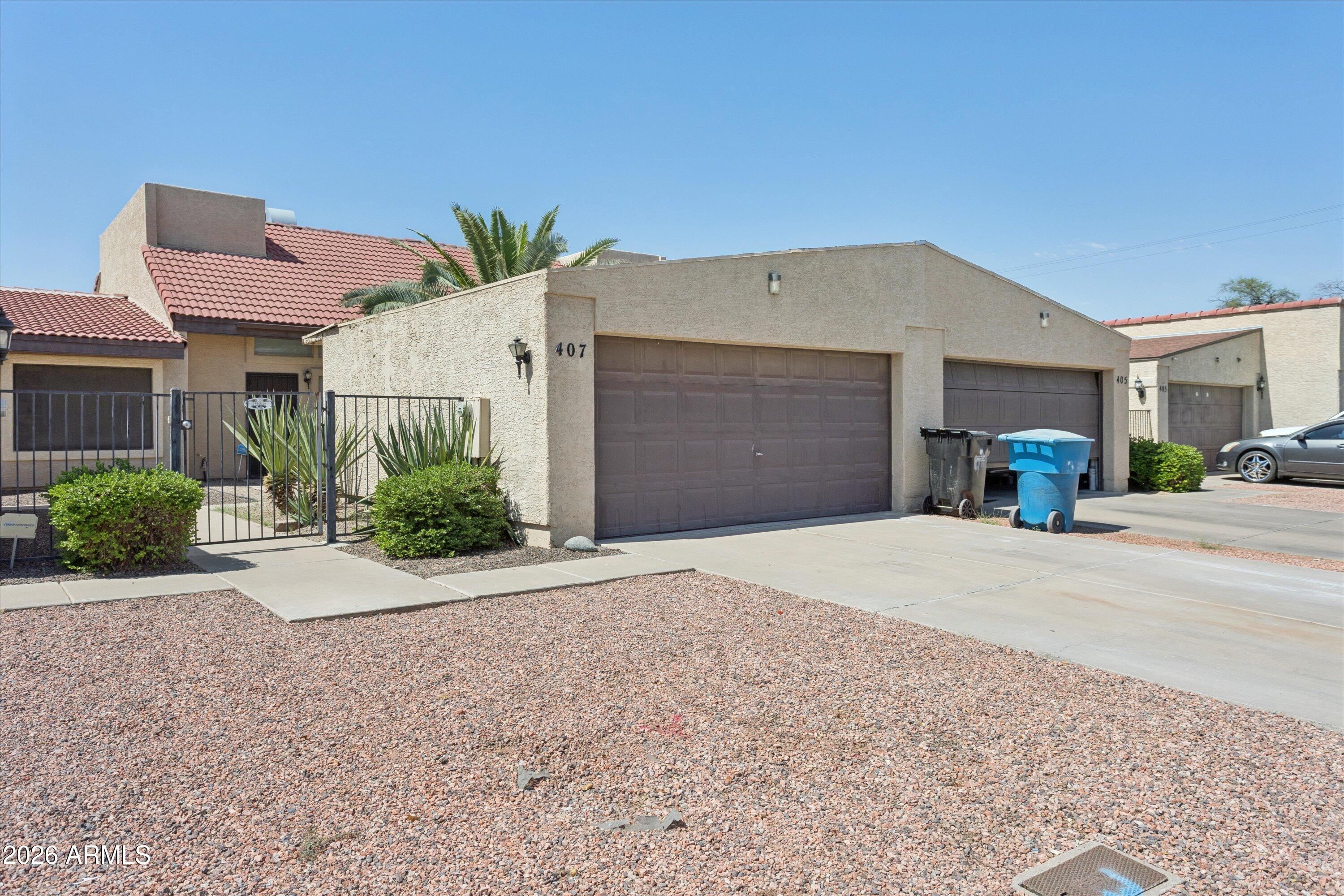 407 E Pecan Road