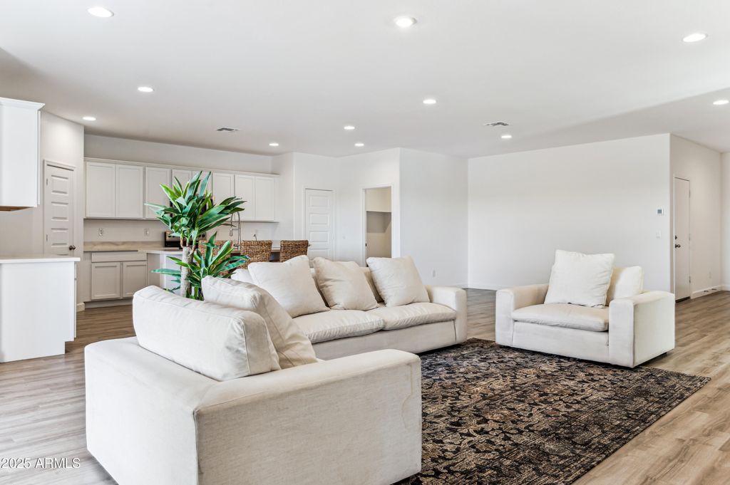 Photo of 12381 E Agave Lane, Florence, AZ 85132 (MLS # 6952636)