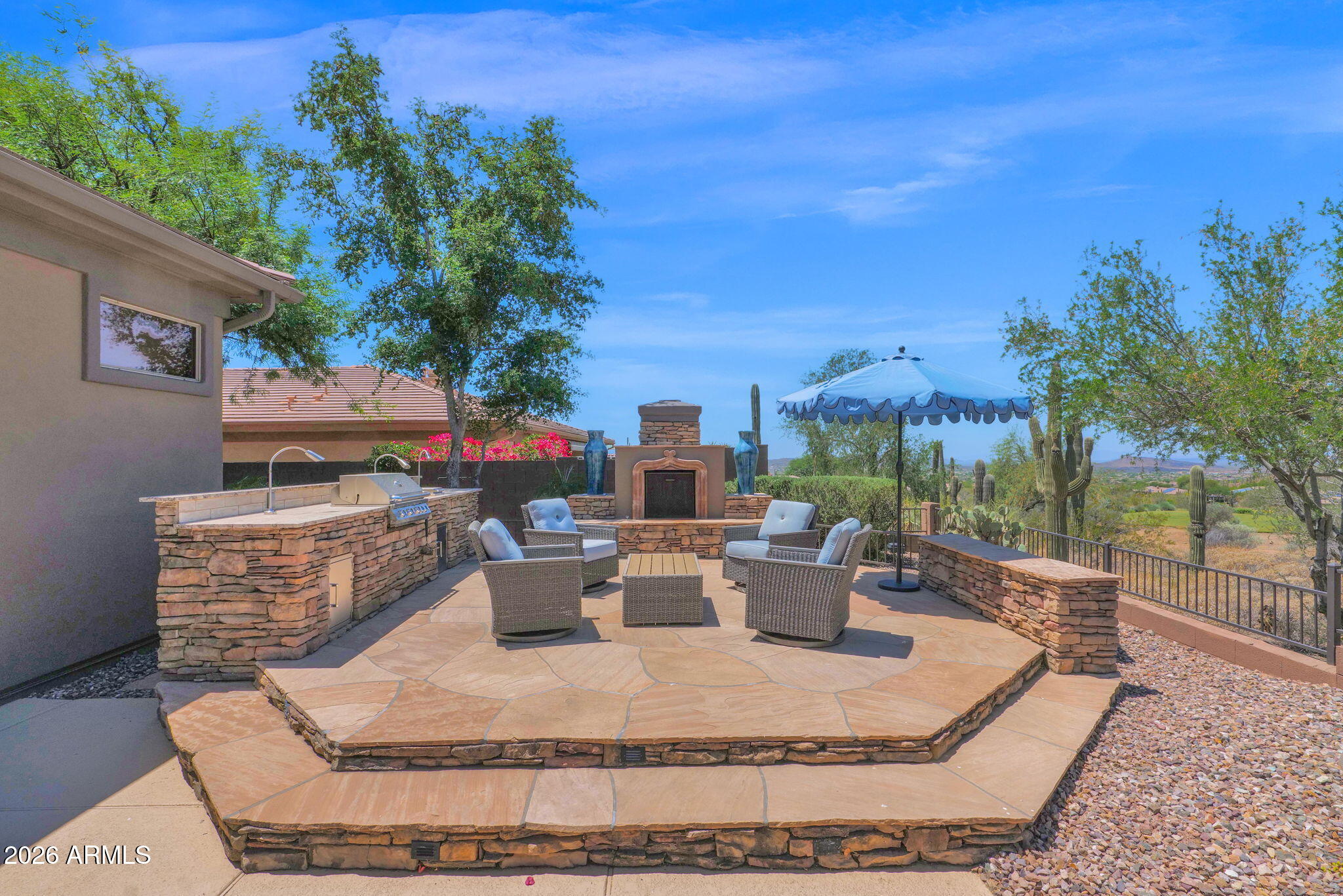 ANTHEM COUNTRY CLUB - Residential