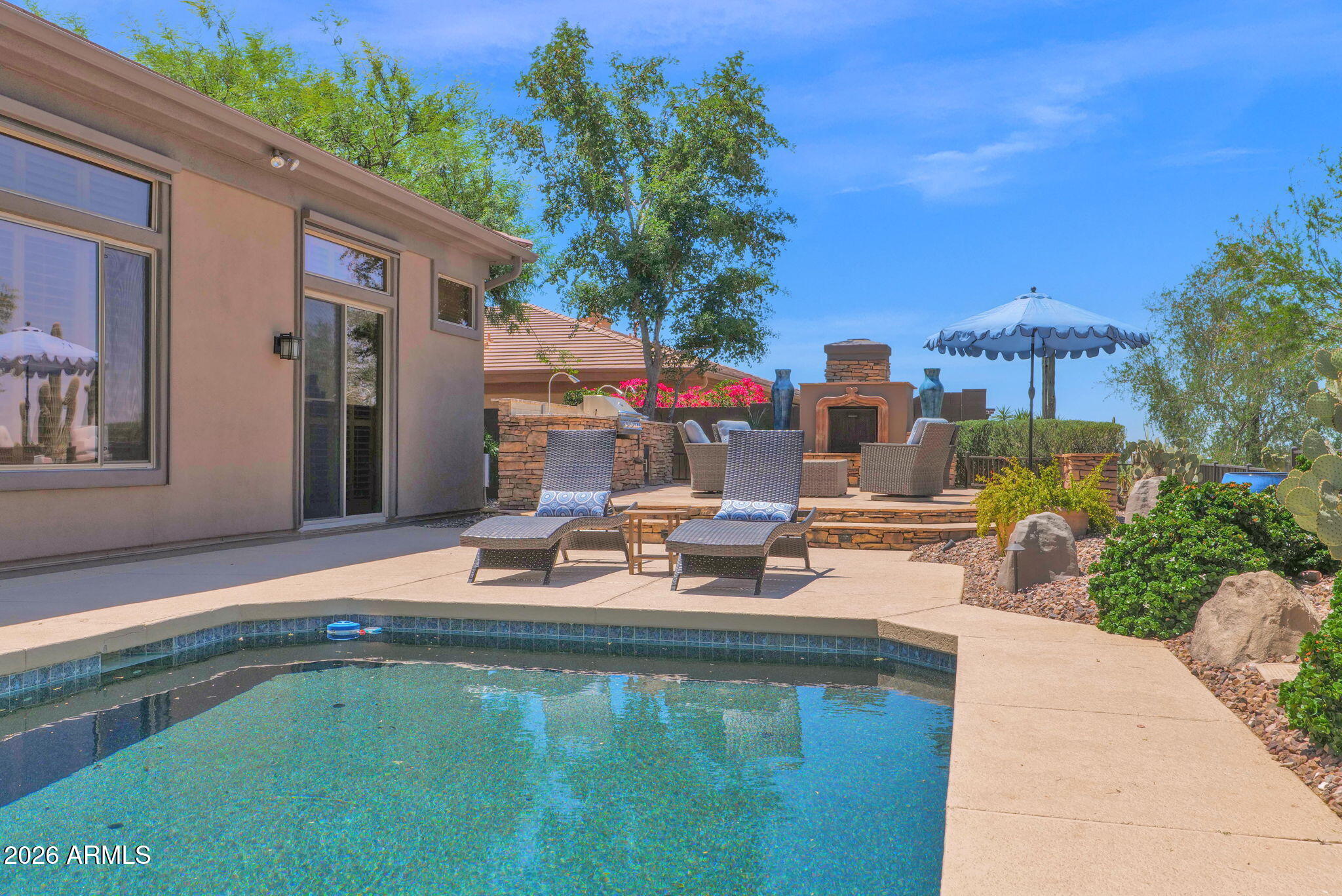 ANTHEM COUNTRY CLUB - Residential