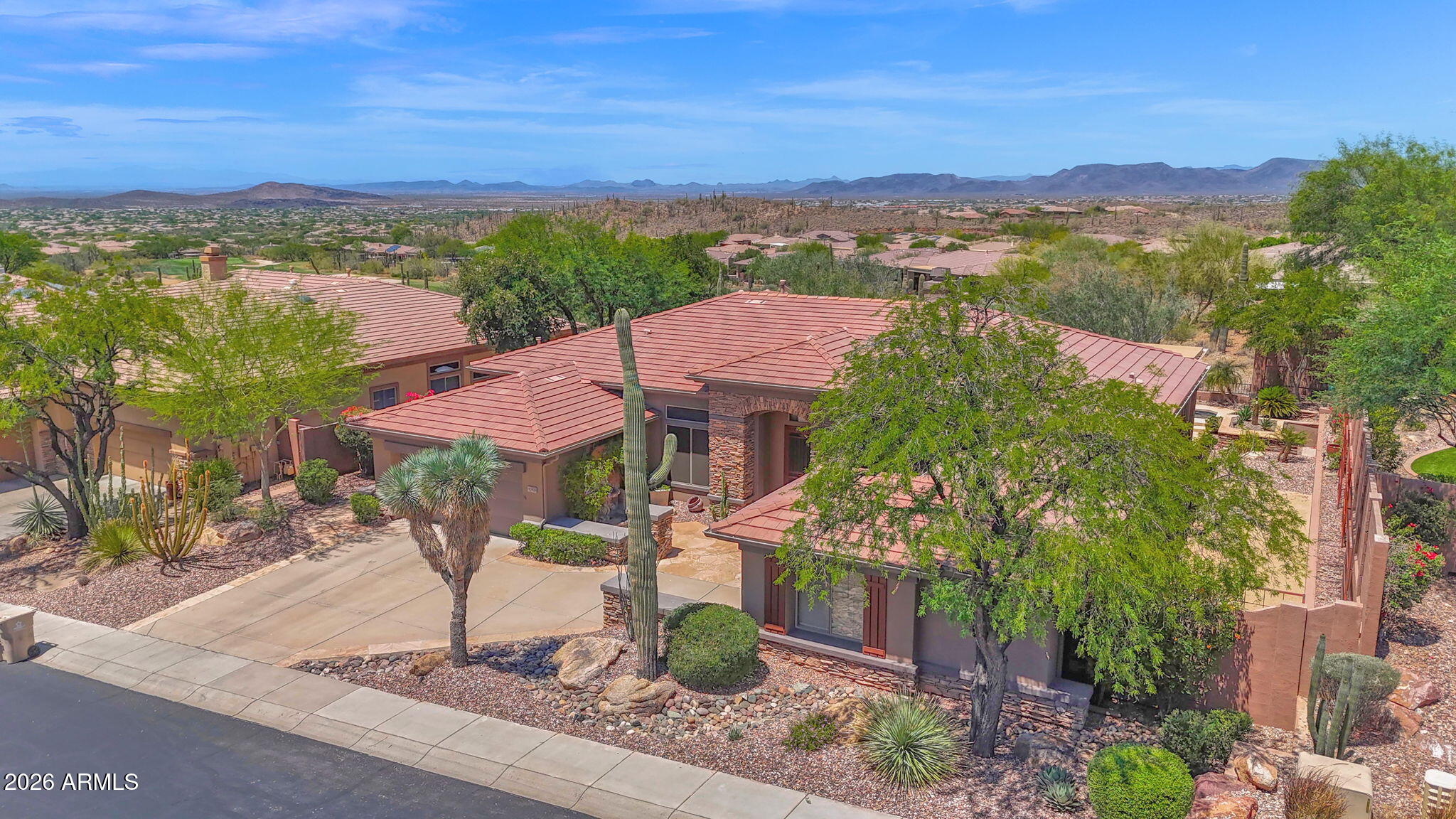 ANTHEM COUNTRY CLUB - Residential