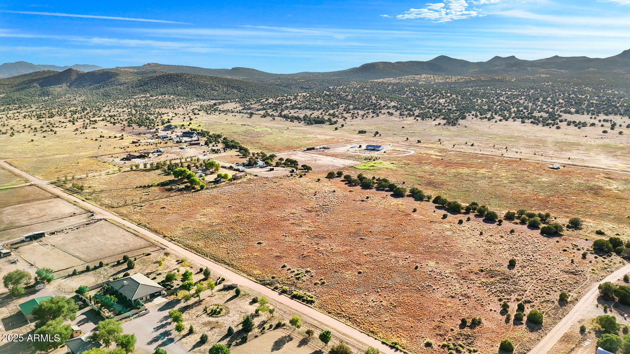 00 N Ridge View Road 9