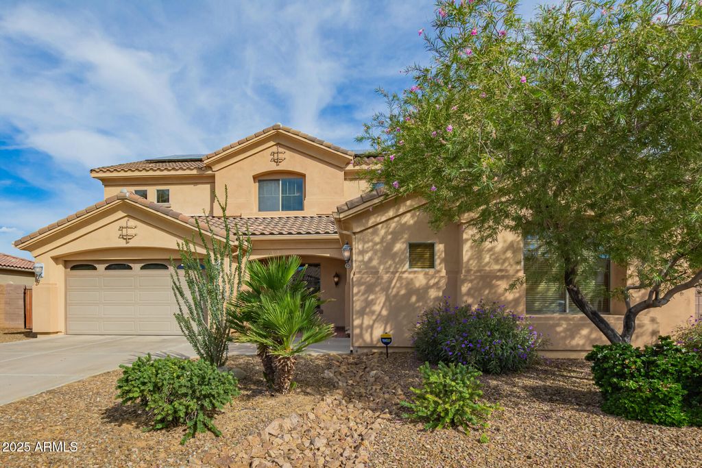 Photo of 342 E Seven Seas Drive, Casa Grande, AZ 85122 (MLS # 6943418)