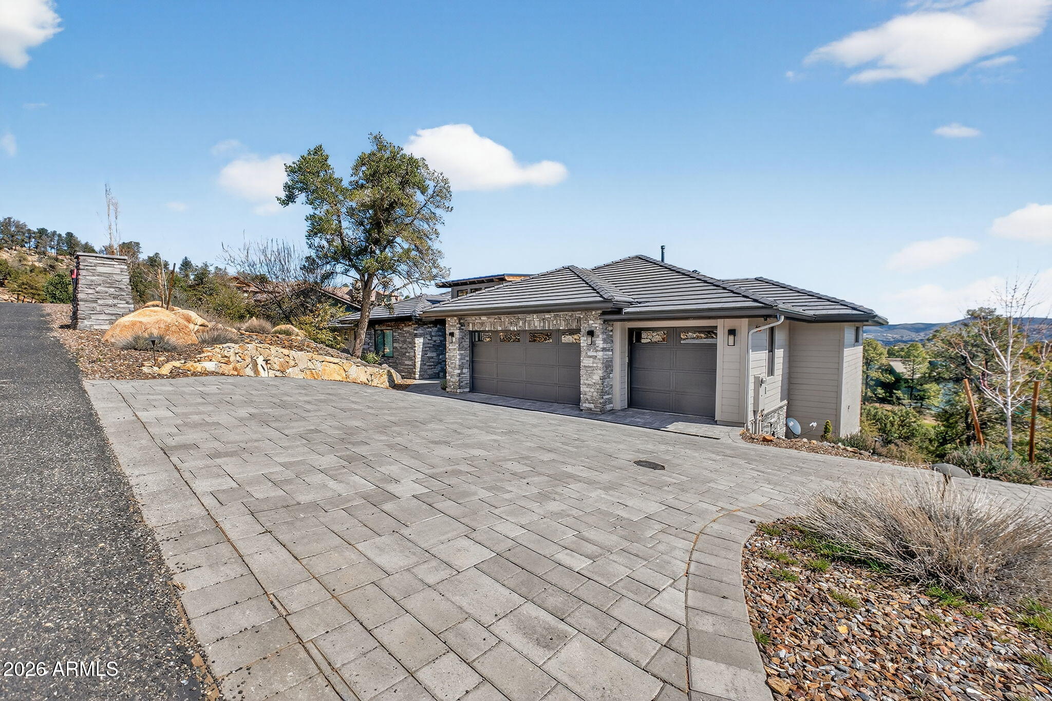 VISTA RIDGE AT HASSAYAMPA - Residential