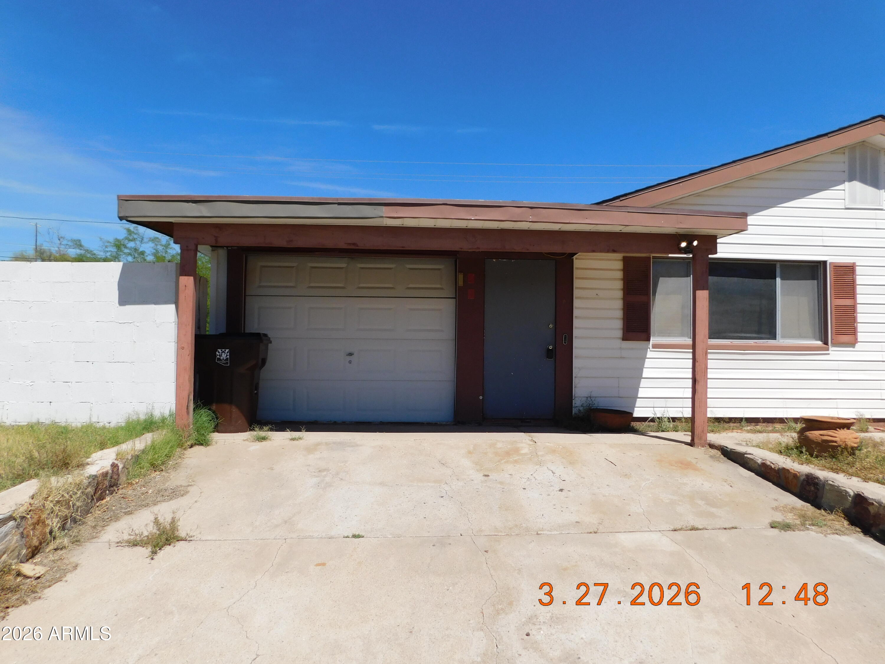 306 W DANBURY Road W