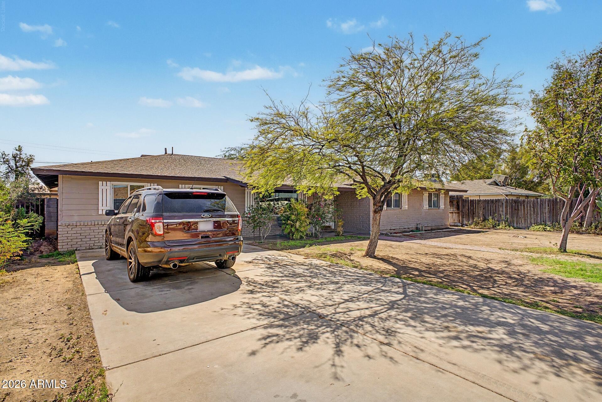 519 N CHERI LYNN Drive