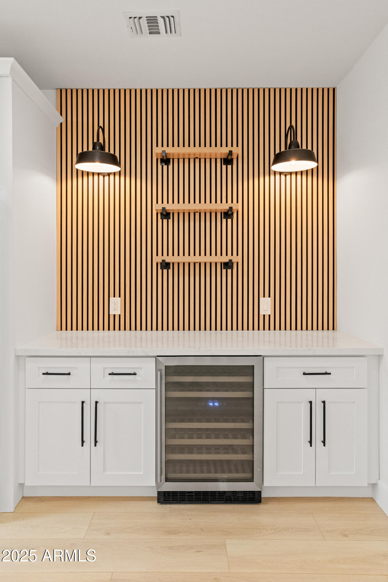 3221 N 37TH Street 26