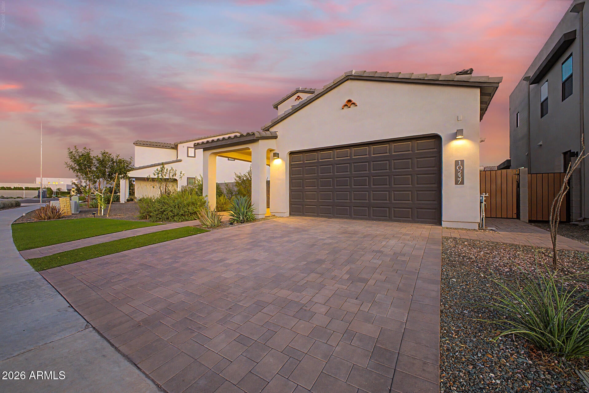 10237 E Ulysses Avenue
