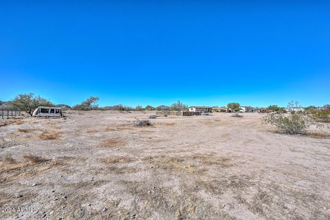 A home in Tonopah