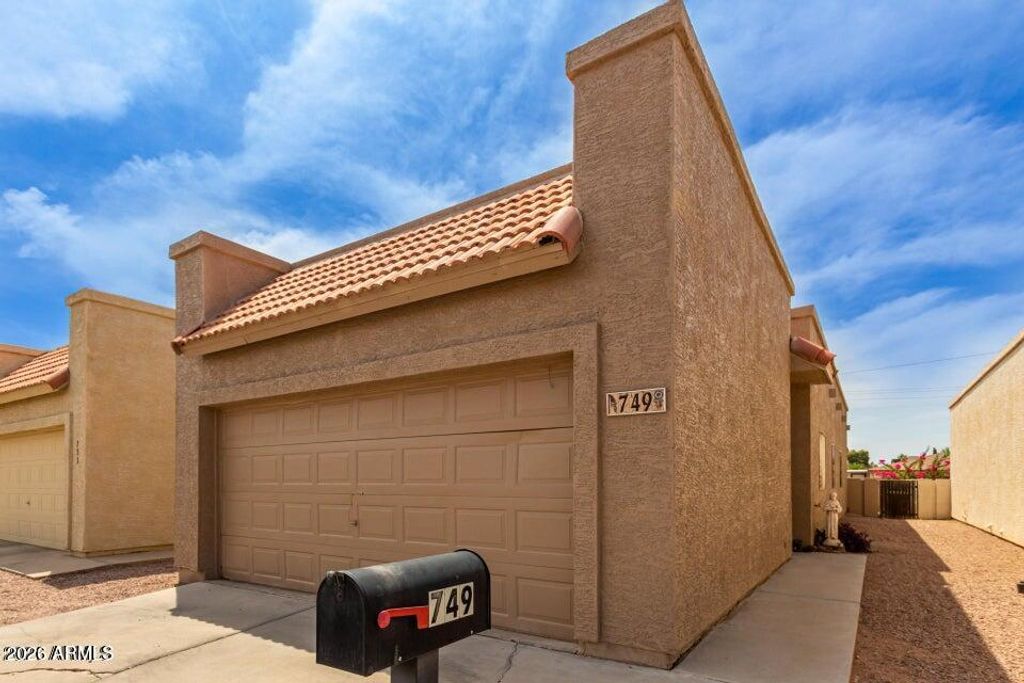 Photo of 749 E Pepper Drive, Casa Grande, AZ 85122 (MLS # 7031782)