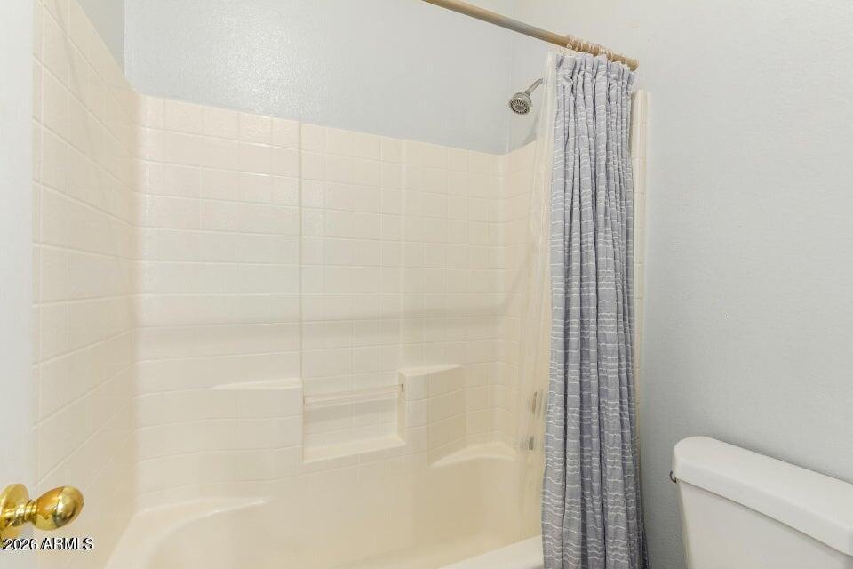 AMD CASA GRANDE TOWNHOMES UNIT THREE - Residential