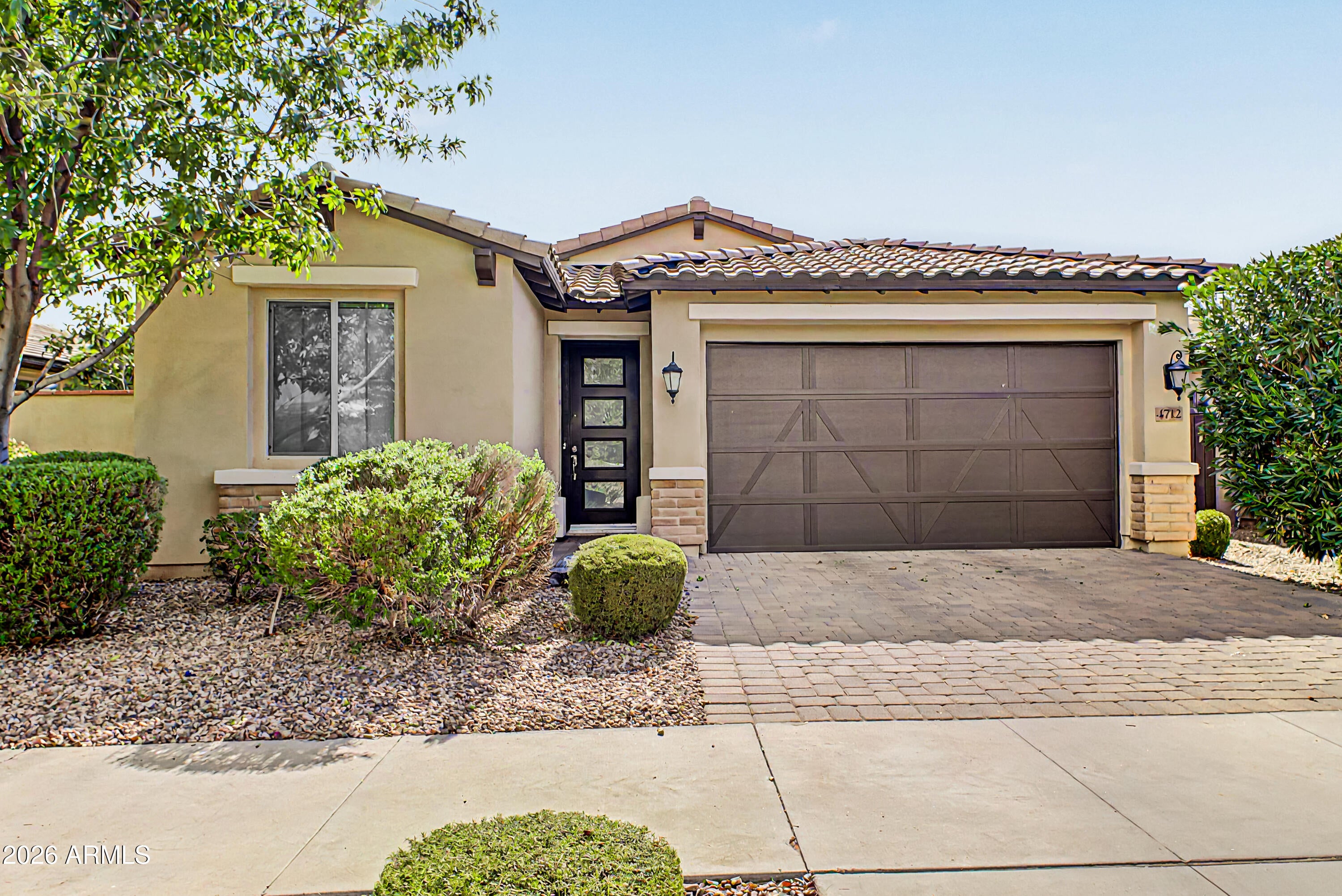 4712 S Cabrio Terrace Terrace