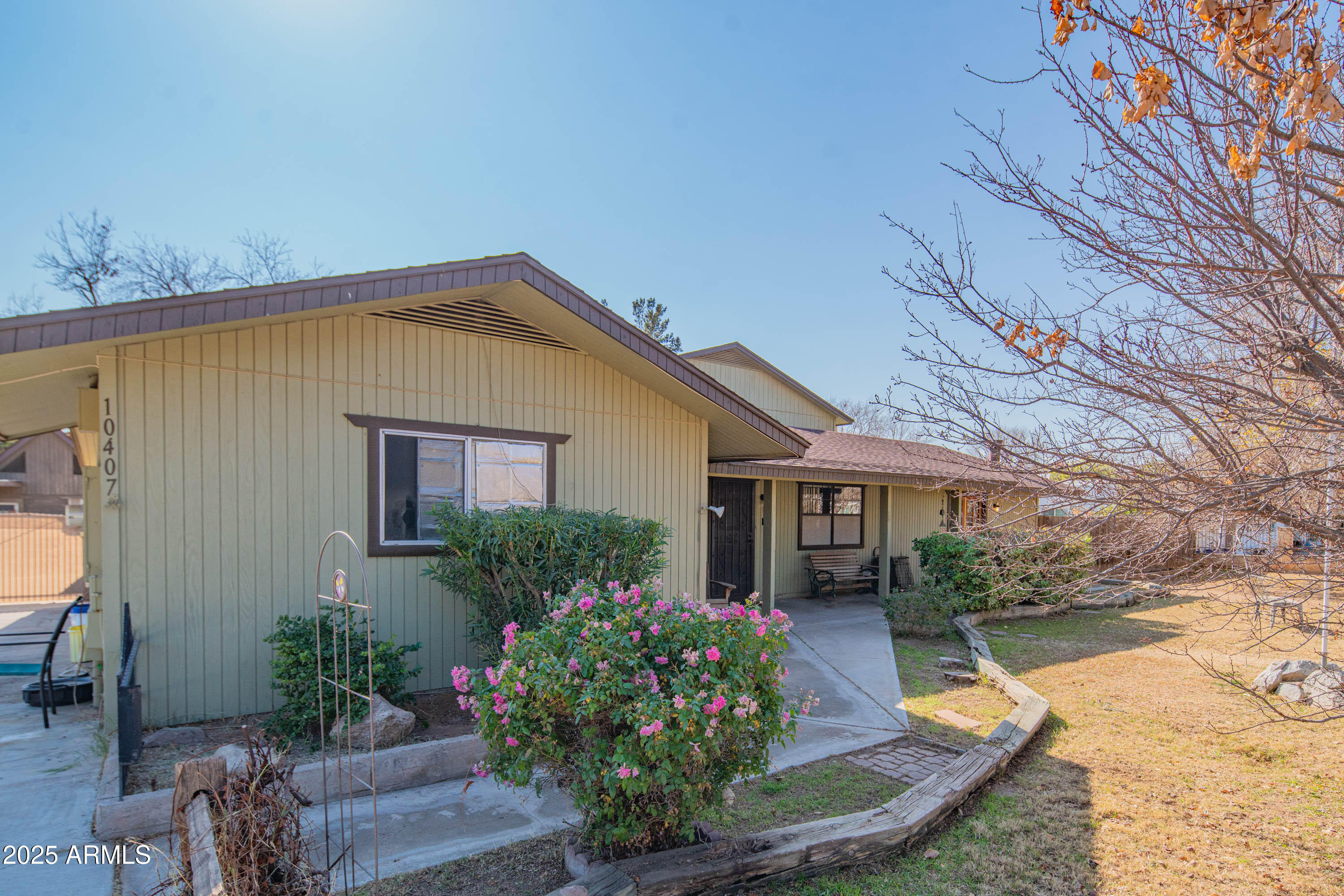 10407 W CATALINA Drive