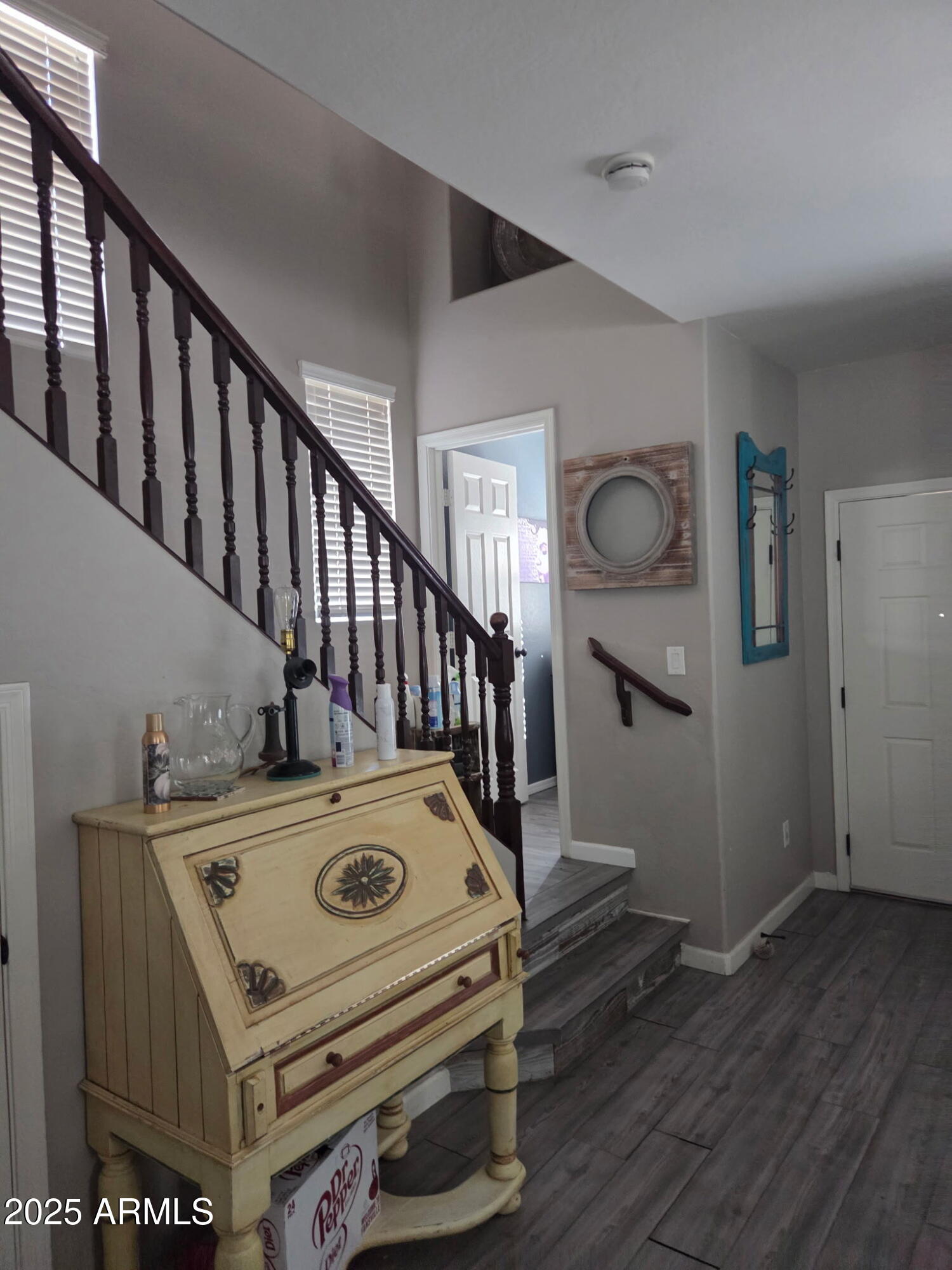 3028 W CAVALRY Drive