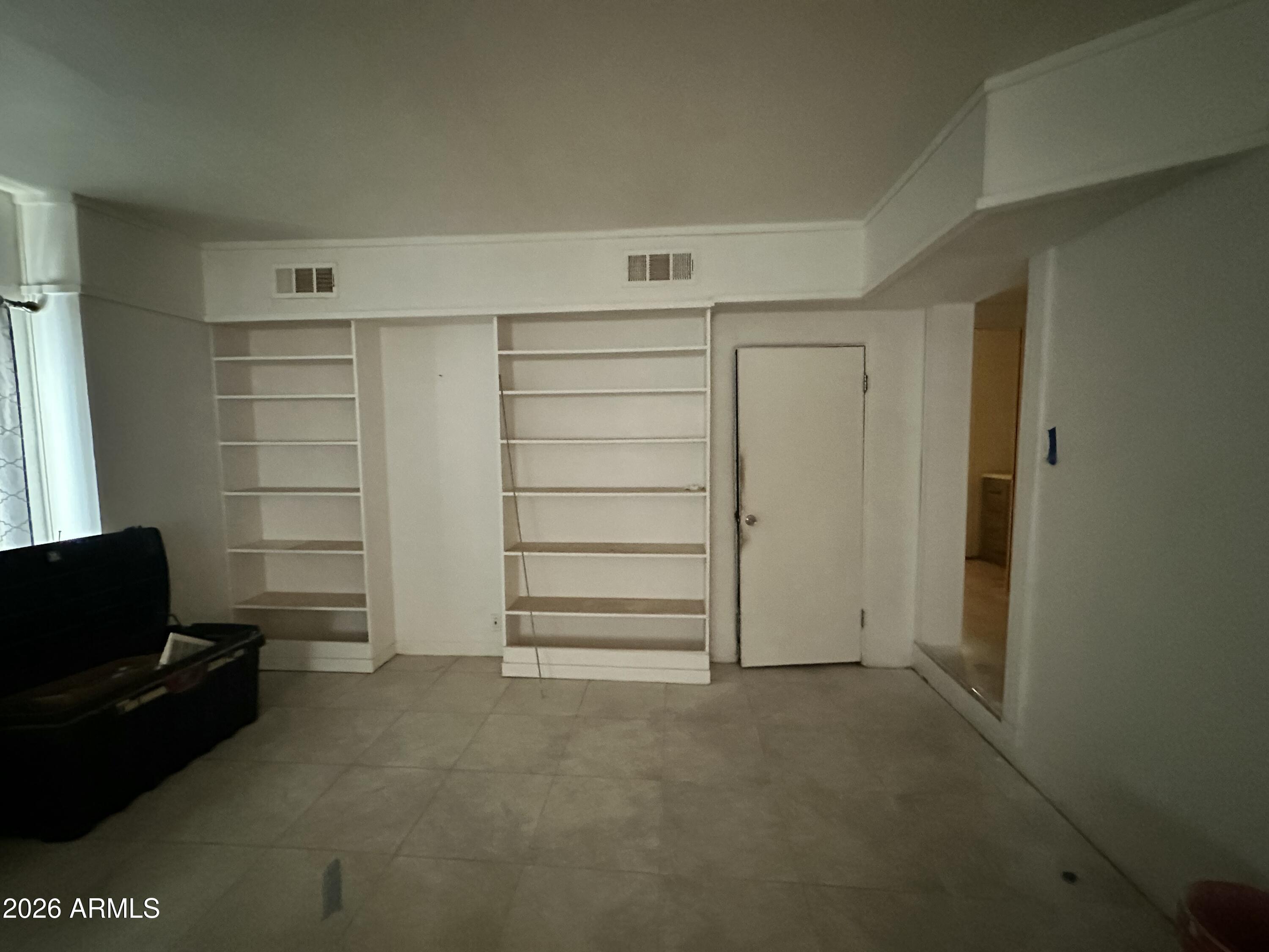 140 W MARTIN Road