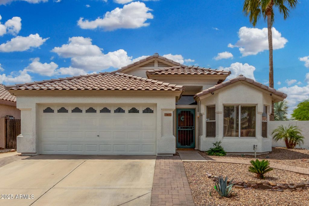 Photo of 1653 E Gail Drive, Chandler, AZ 85225 (MLS # 6997514)