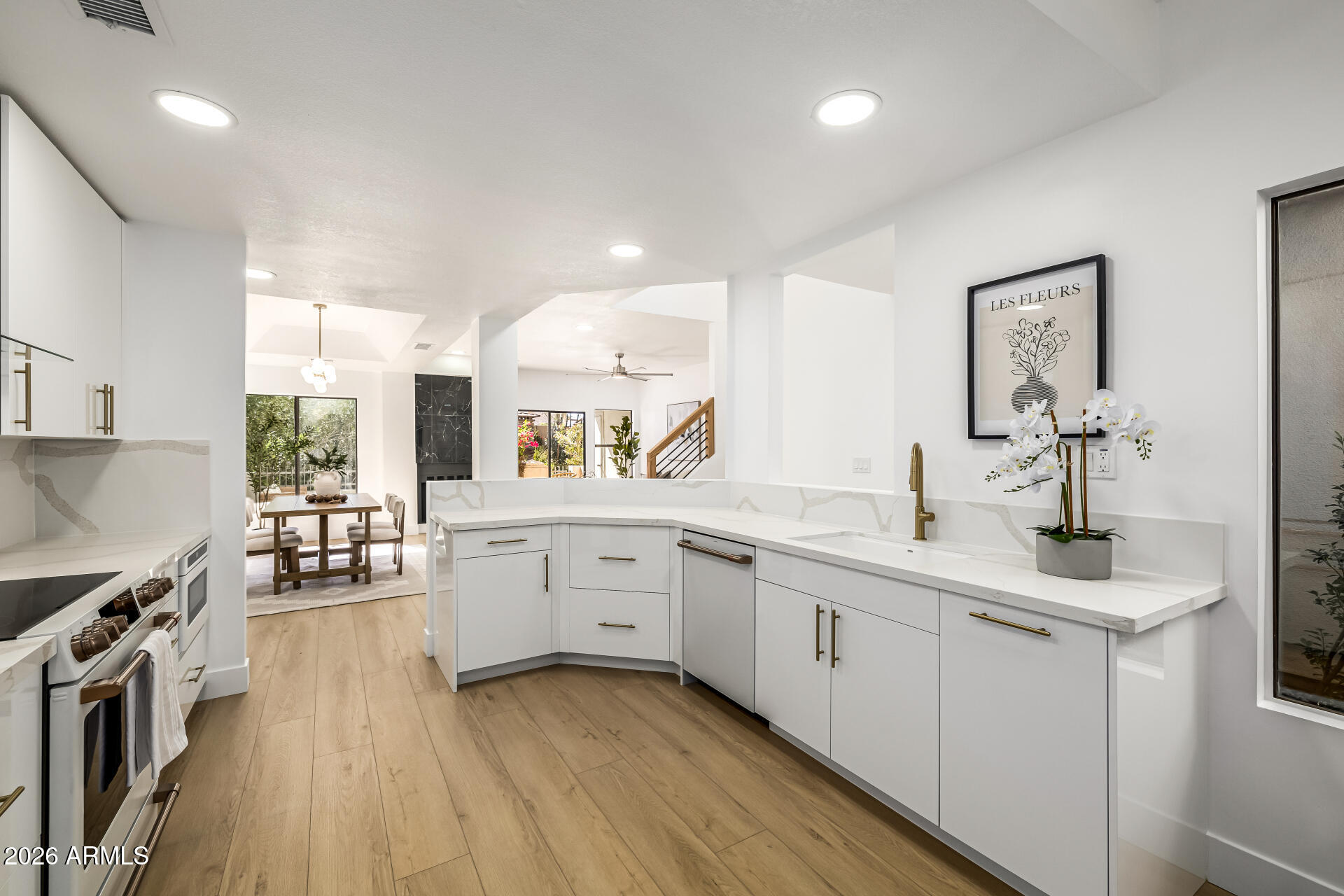 7272 E GAINEY RANCH Road 91