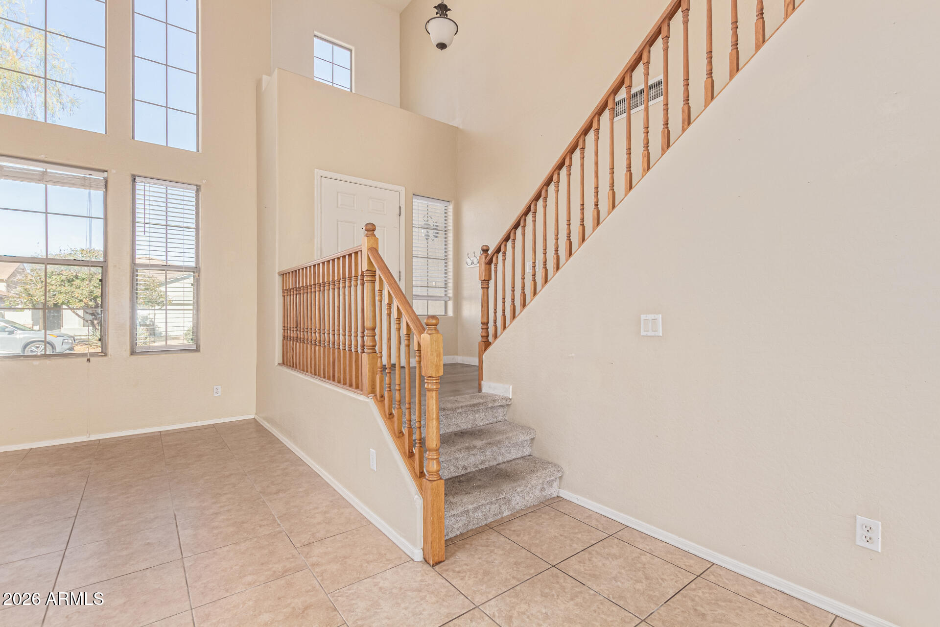 707 W AGRARIAN HILLS Drive