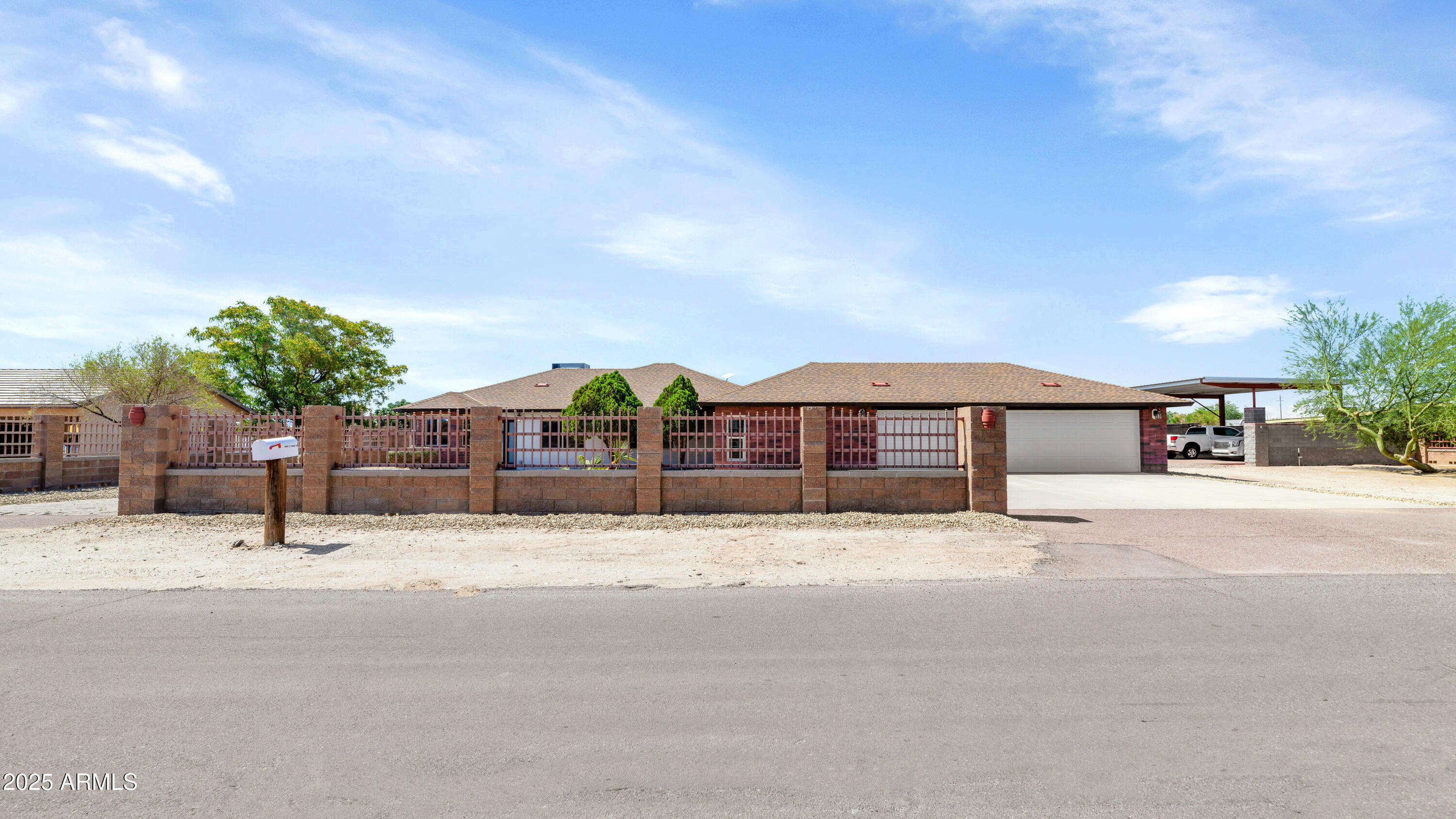 19401 W FLOWER Street