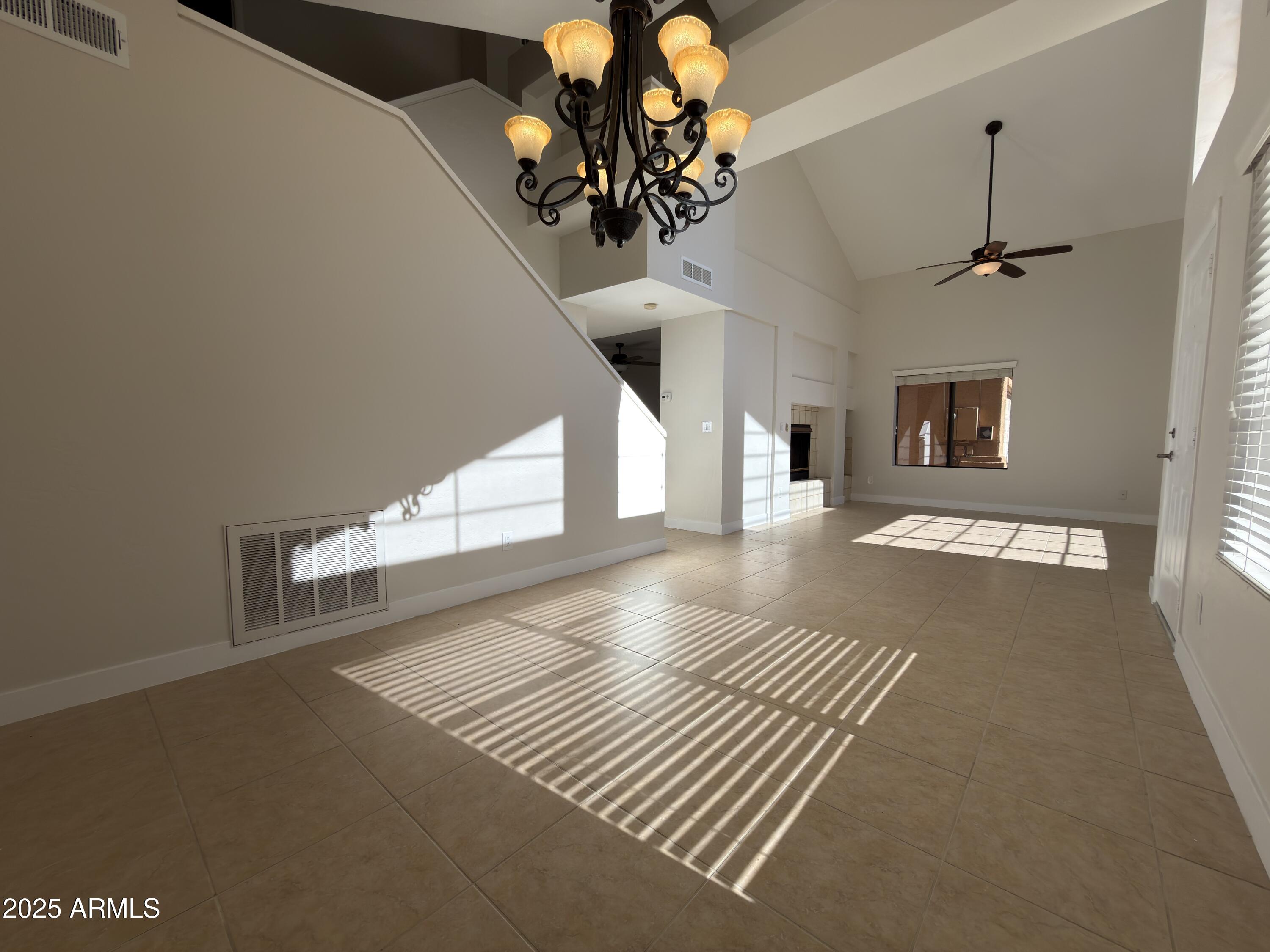 4434 E ANNETTE Drive